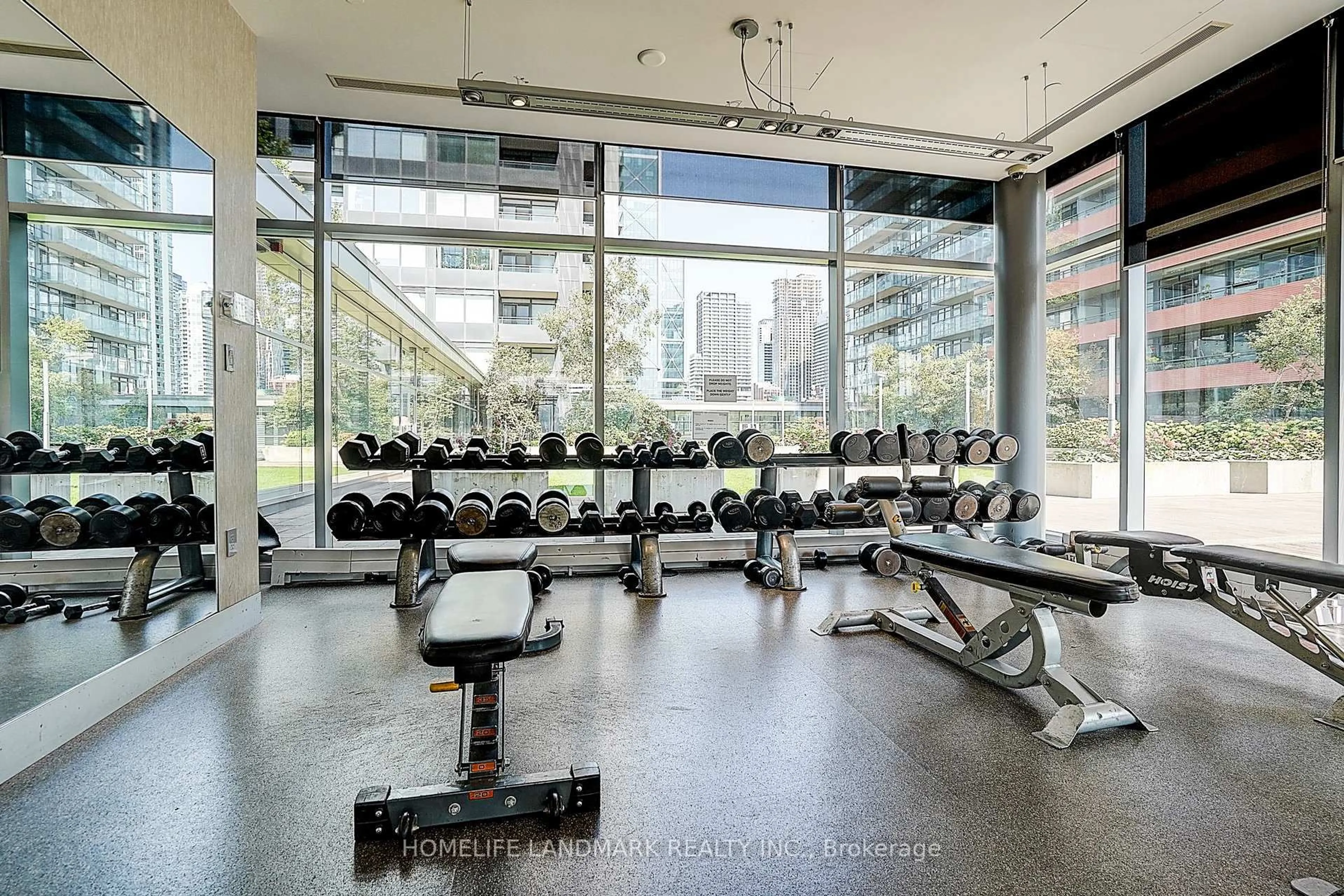 Gym or fitness room for 25 Telegram Mews #1612, Toronto Ontario M5V 3Z1