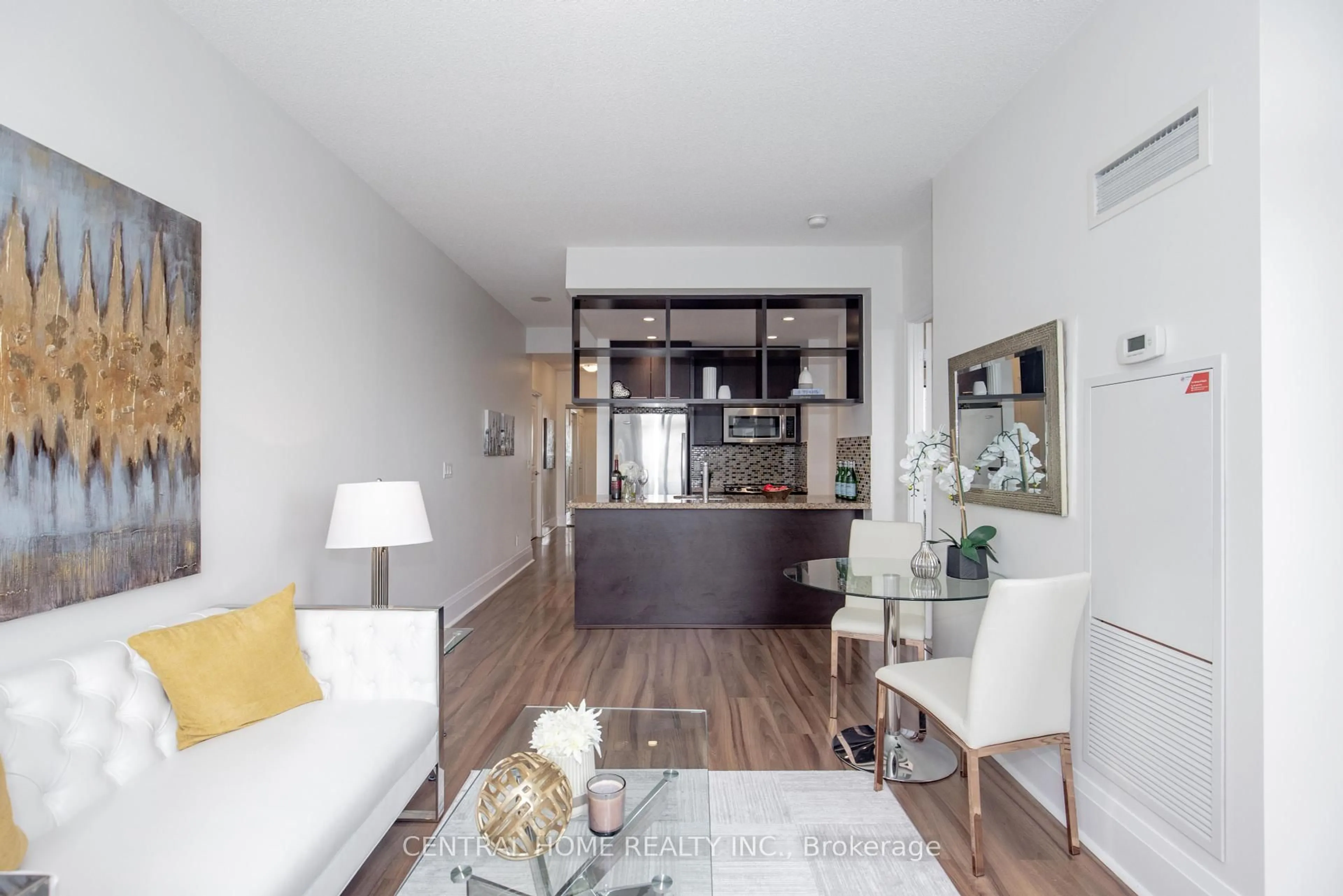 Living room with furniture, wood/laminate floor for 100 Harrison Garden Blvd #501, Toronto Ontario M2N 0C2