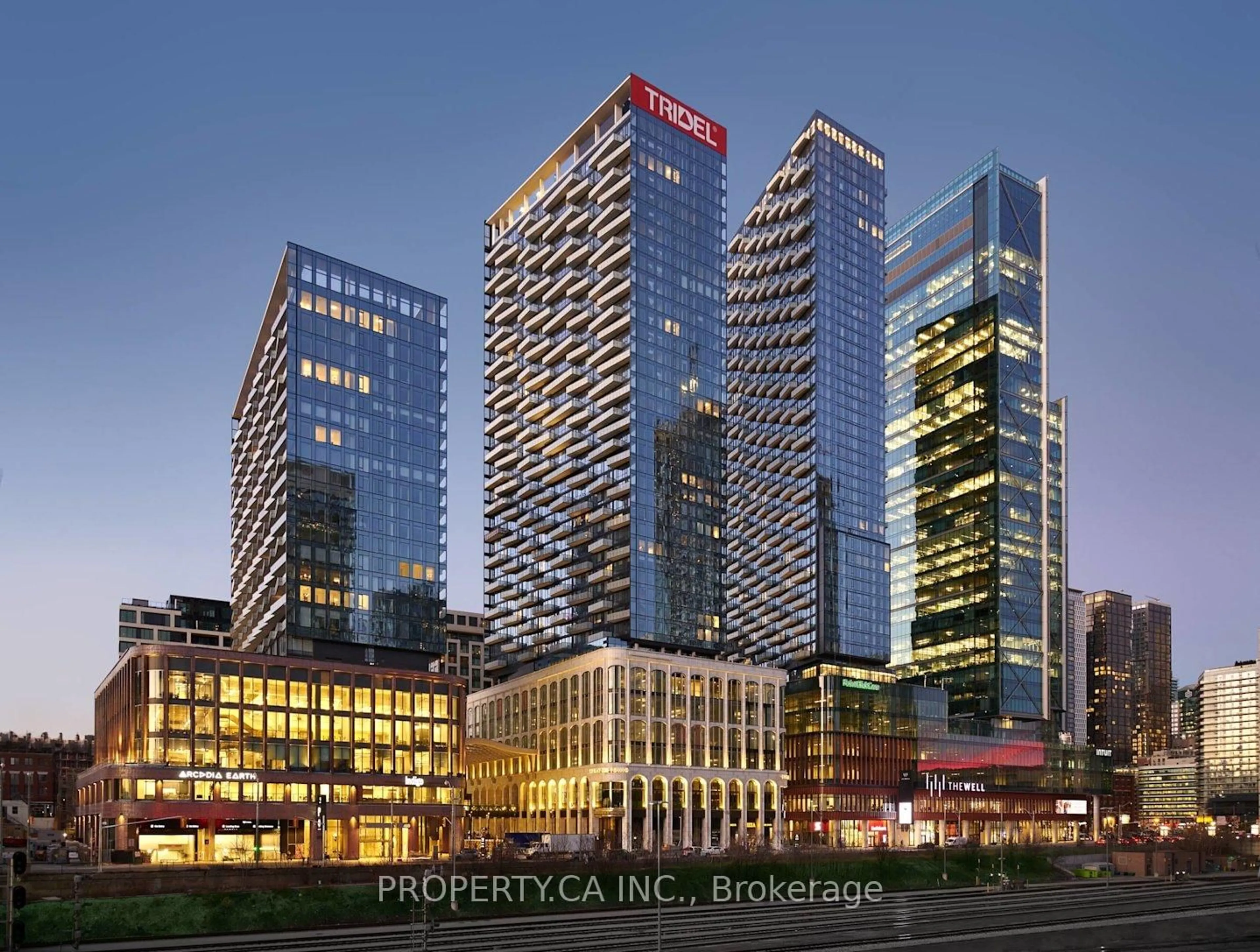 Indoor foyer for 470 Front St #2205, Toronto Ontario M5V 0V6