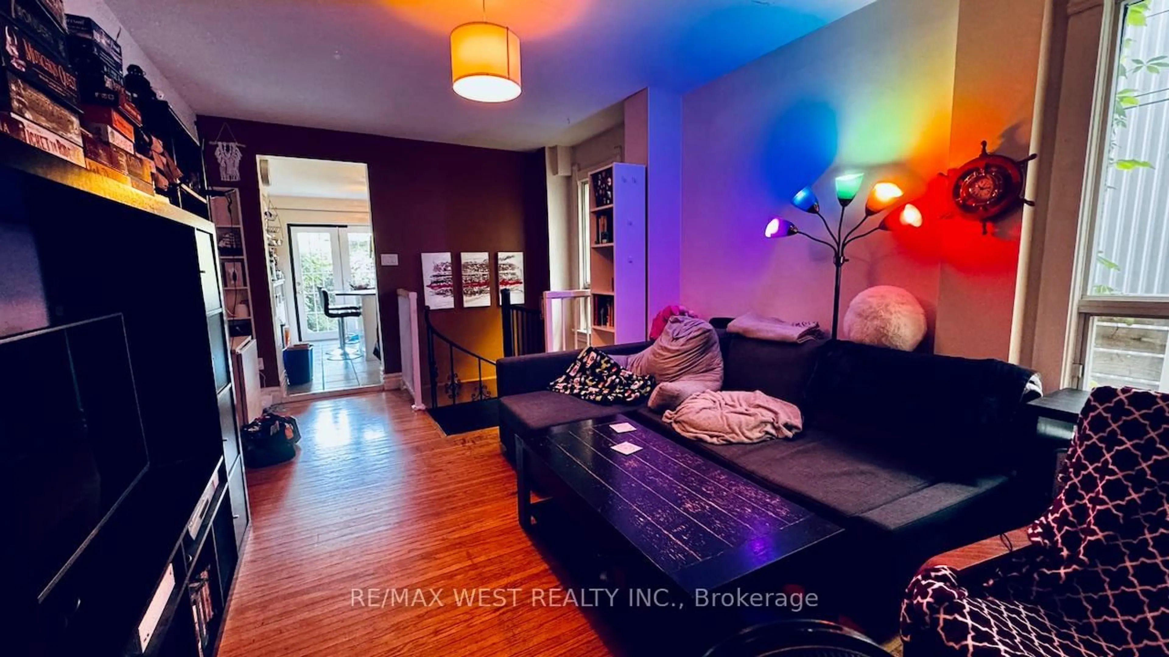 Unknown for 88 Montrose Ave, Toronto Ontario M6J 2T7