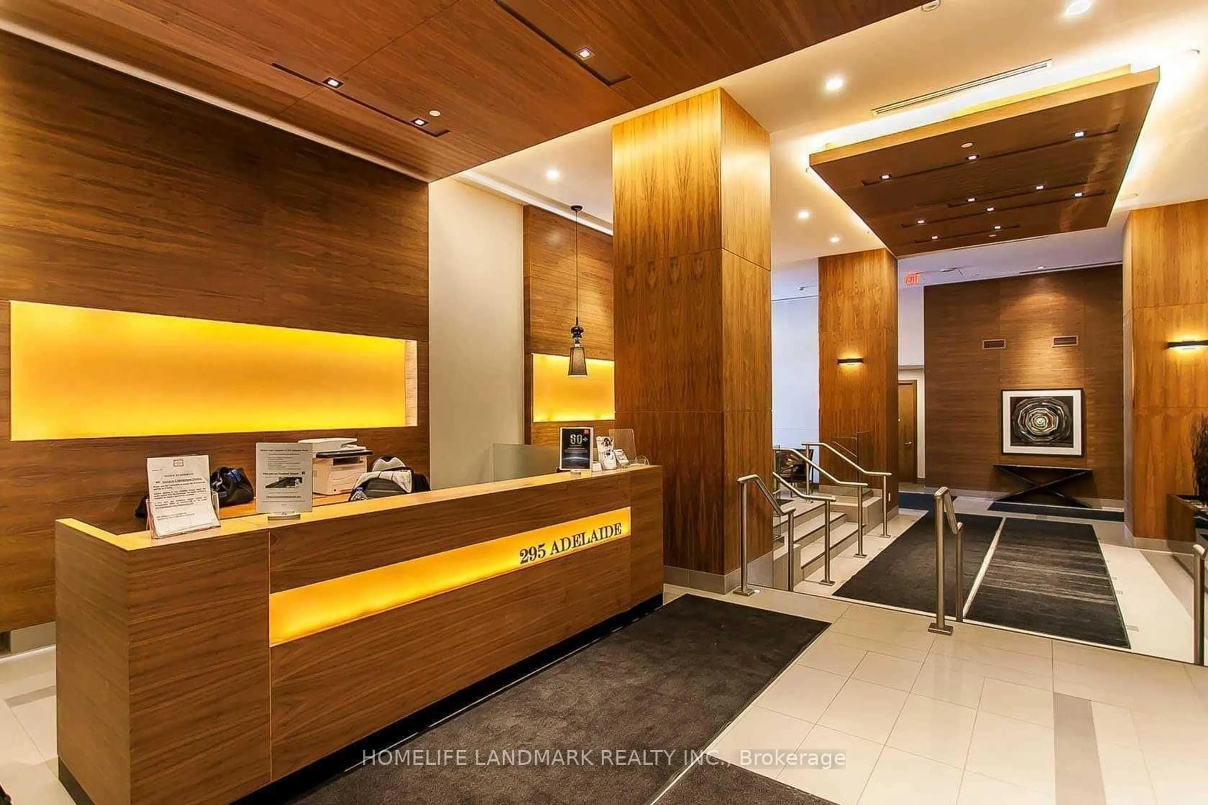 Lobby for 295 Adelaide St #3010, Toronto Ontario M5V 1P7
