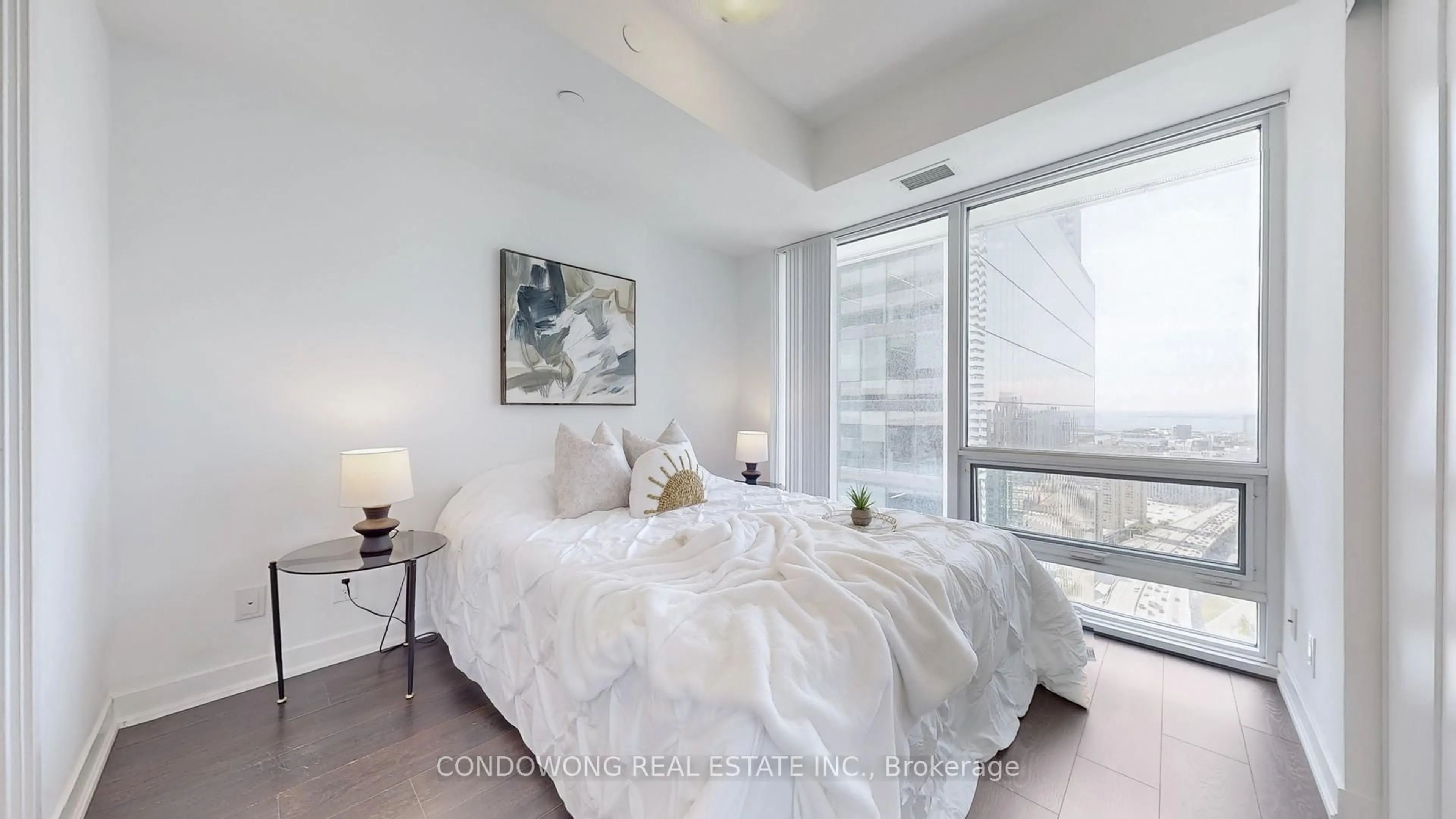 Bedroom with bed, unknown for 100 Harbour St #4102, Toronto Ontario M5J 0B5