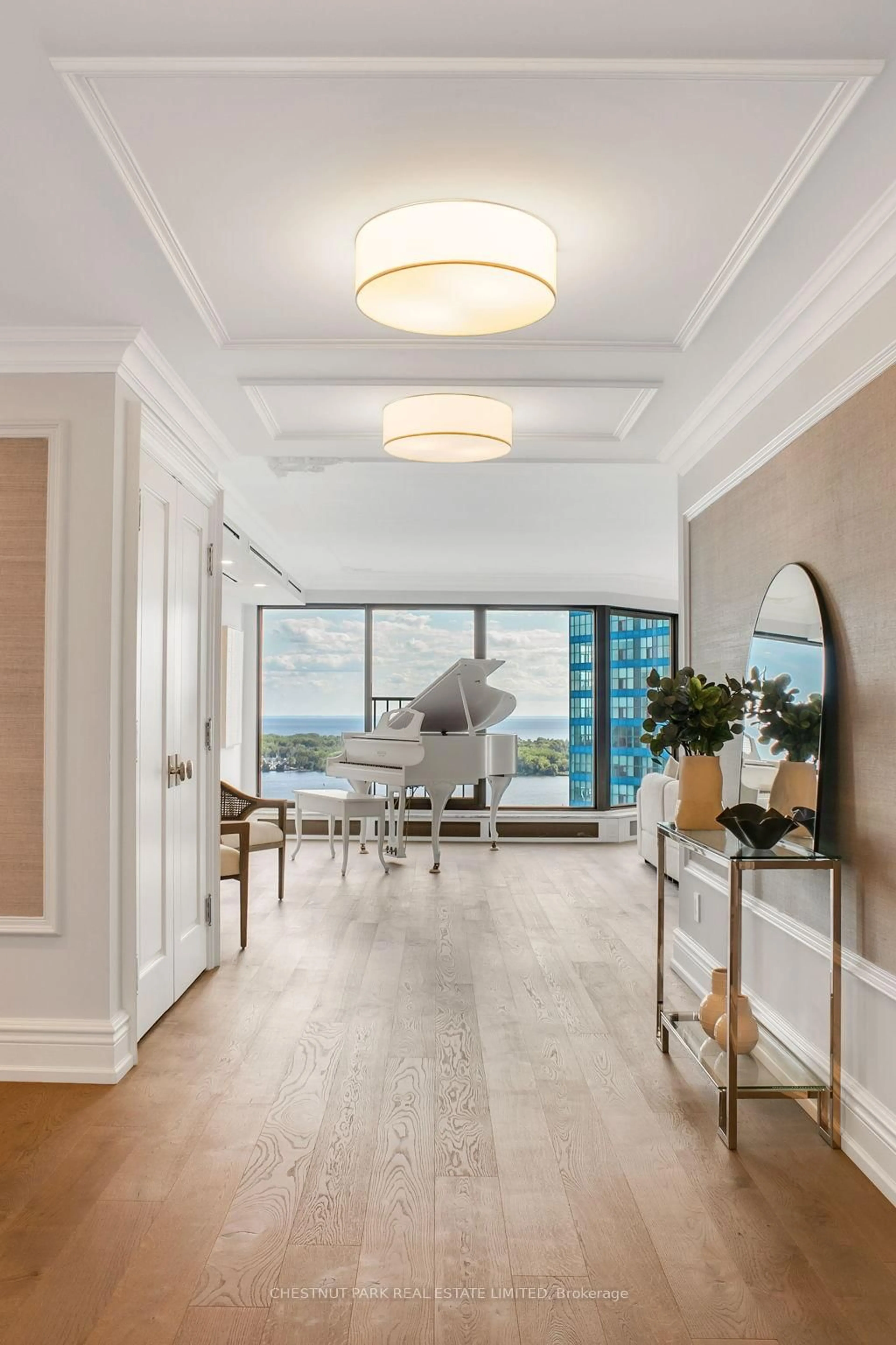 Indoor entryway for 55 Harbour Sq #3011, Toronto Ontario M5J 2L1