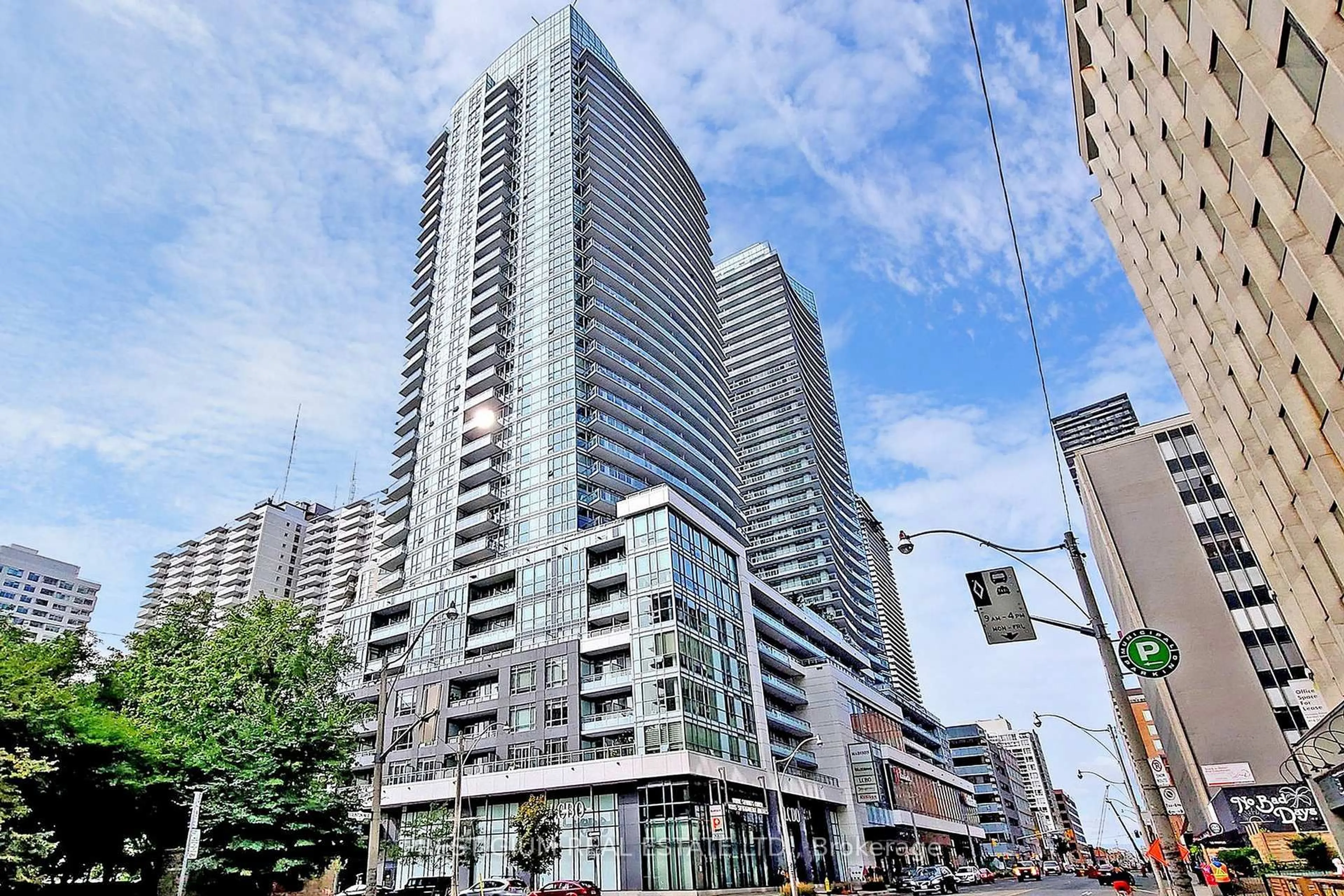 Unknown for 98 Lillian St #314, Toronto Ontario M4S 0A5