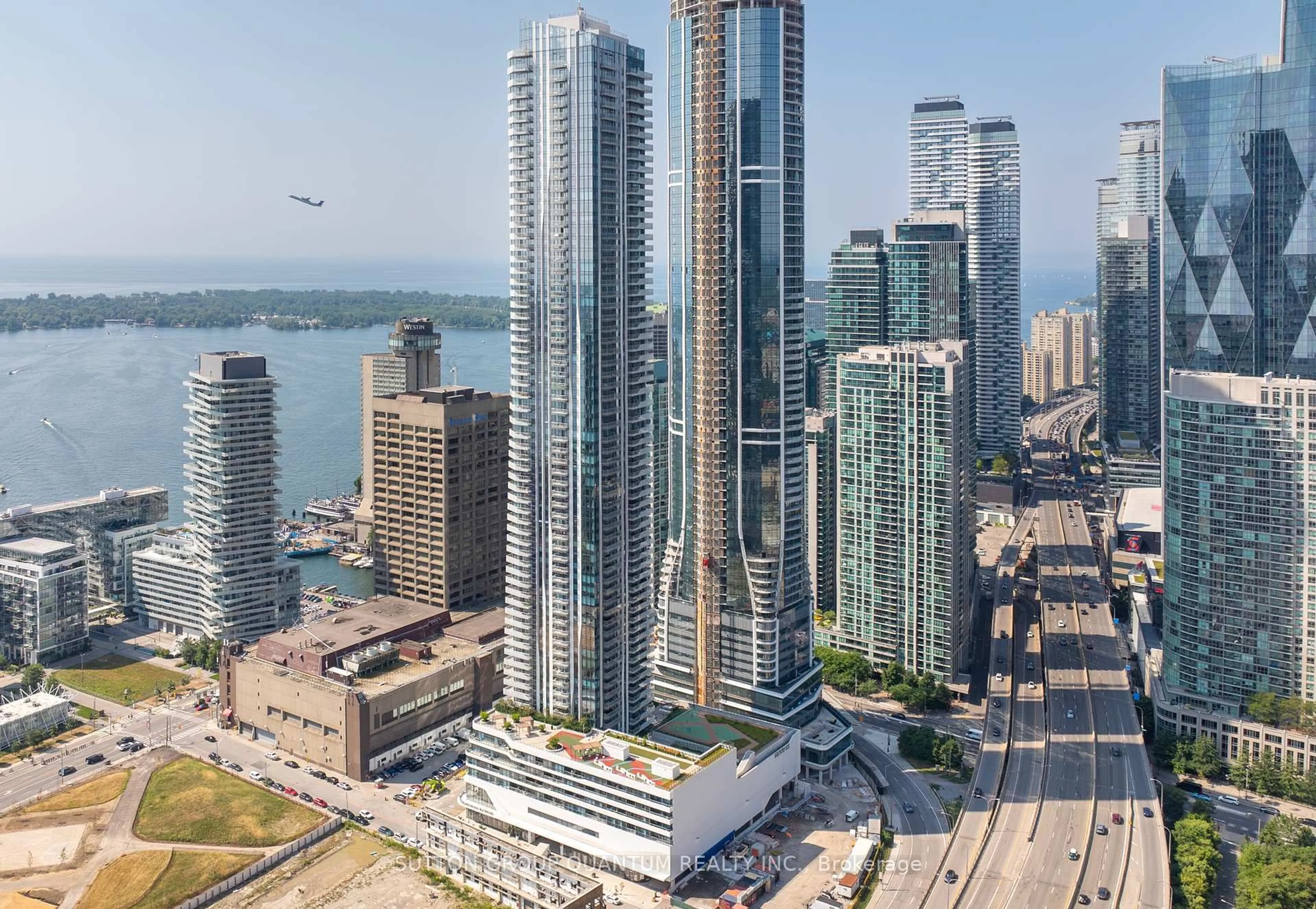 A pic from outside/outdoor area/front of a property/back of a property/a pic from drone, city buildings view from balcony for 28 Freeland St #3704, Toronto Ontario M5E 0E3