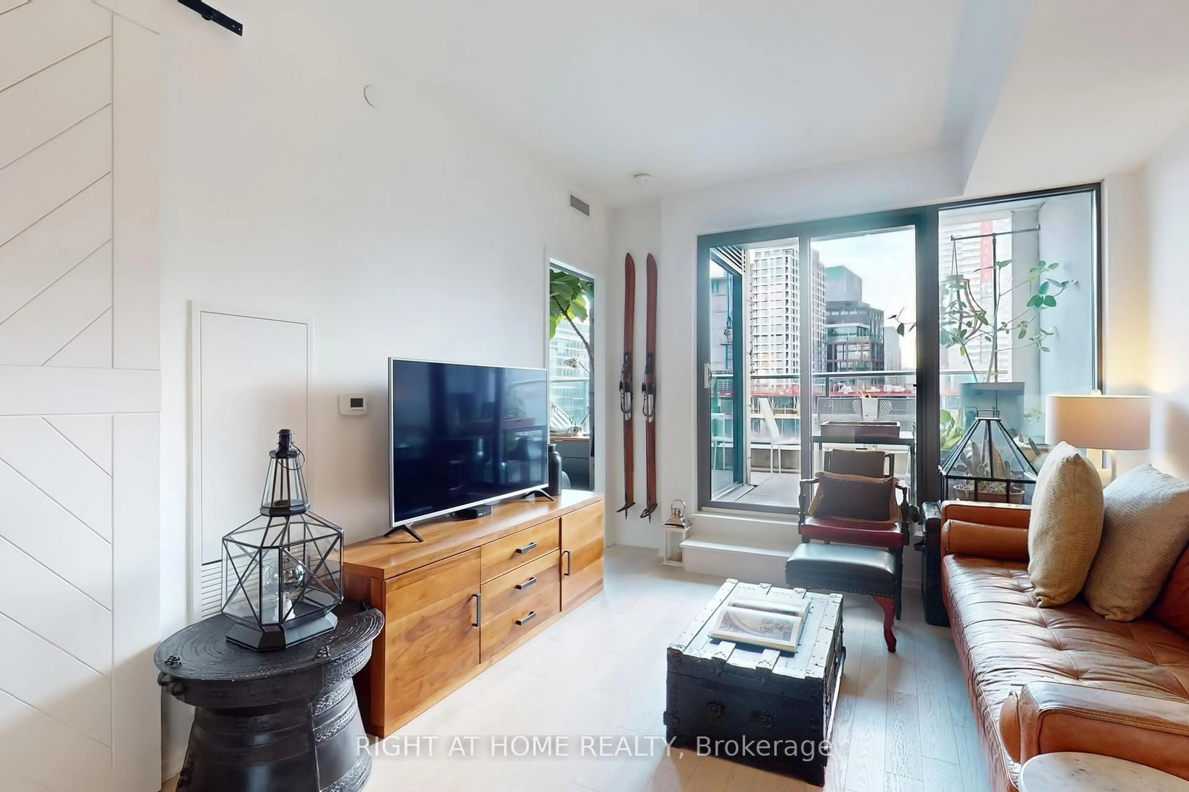 Living room with furniture, unknown for 12 Bonnycastle St #401, Toronto Ontario M5A 0C8