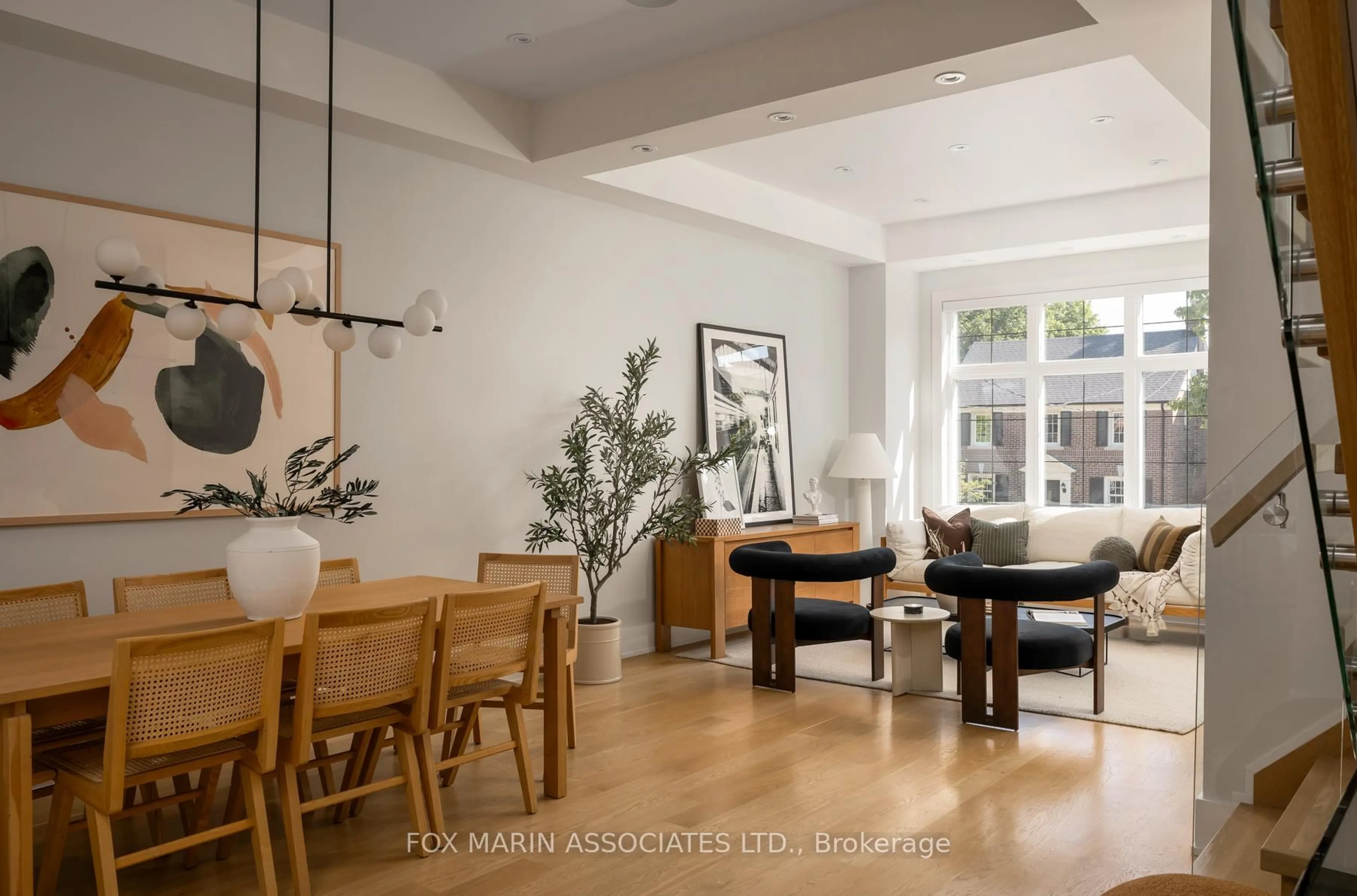 Dining room, unknown for 100 Roe Ave, Toronto Ontario M5M 2H7