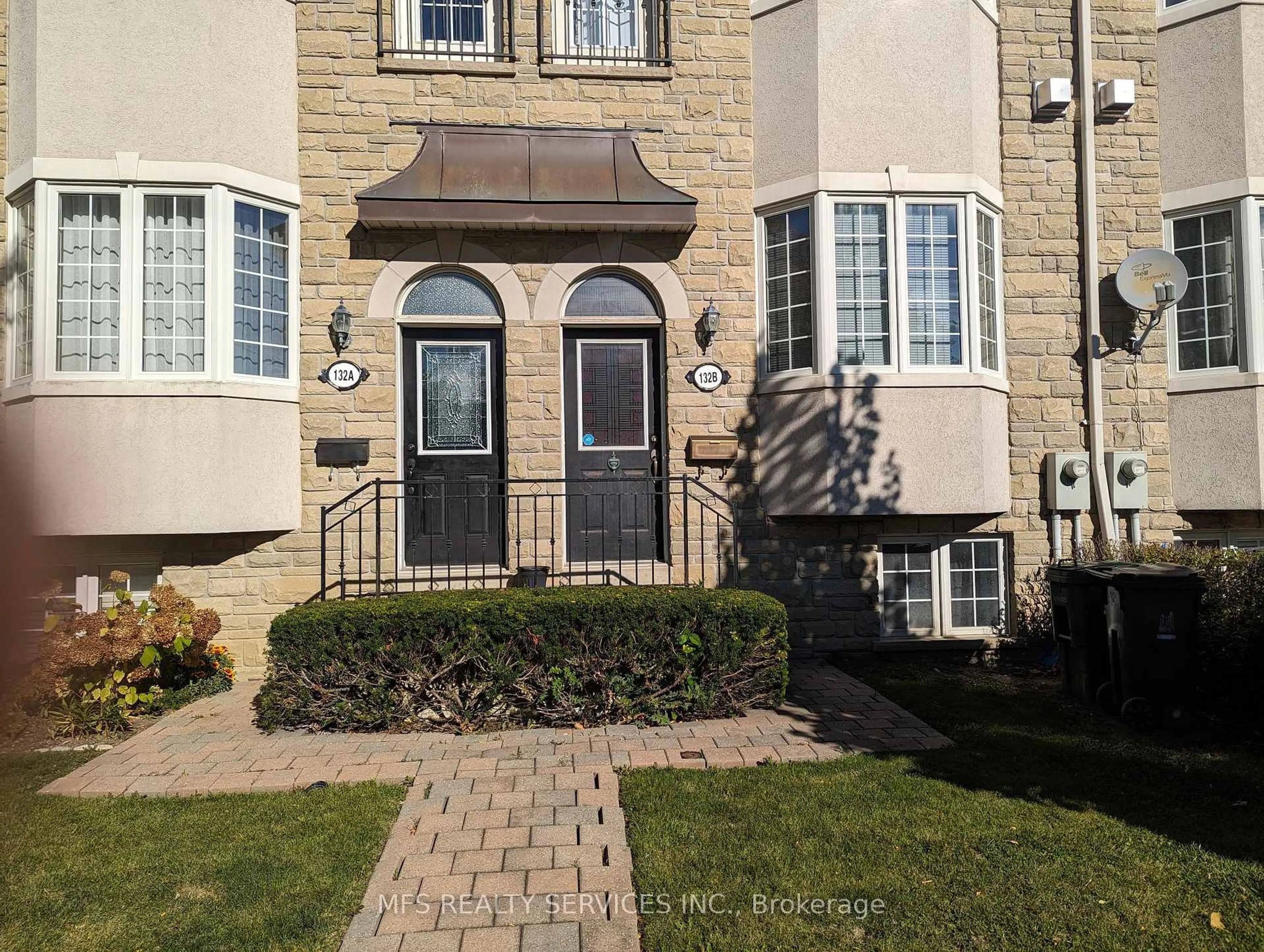 Unknown for 132 B Finch Ave, Toronto Ontario M2N 4R7