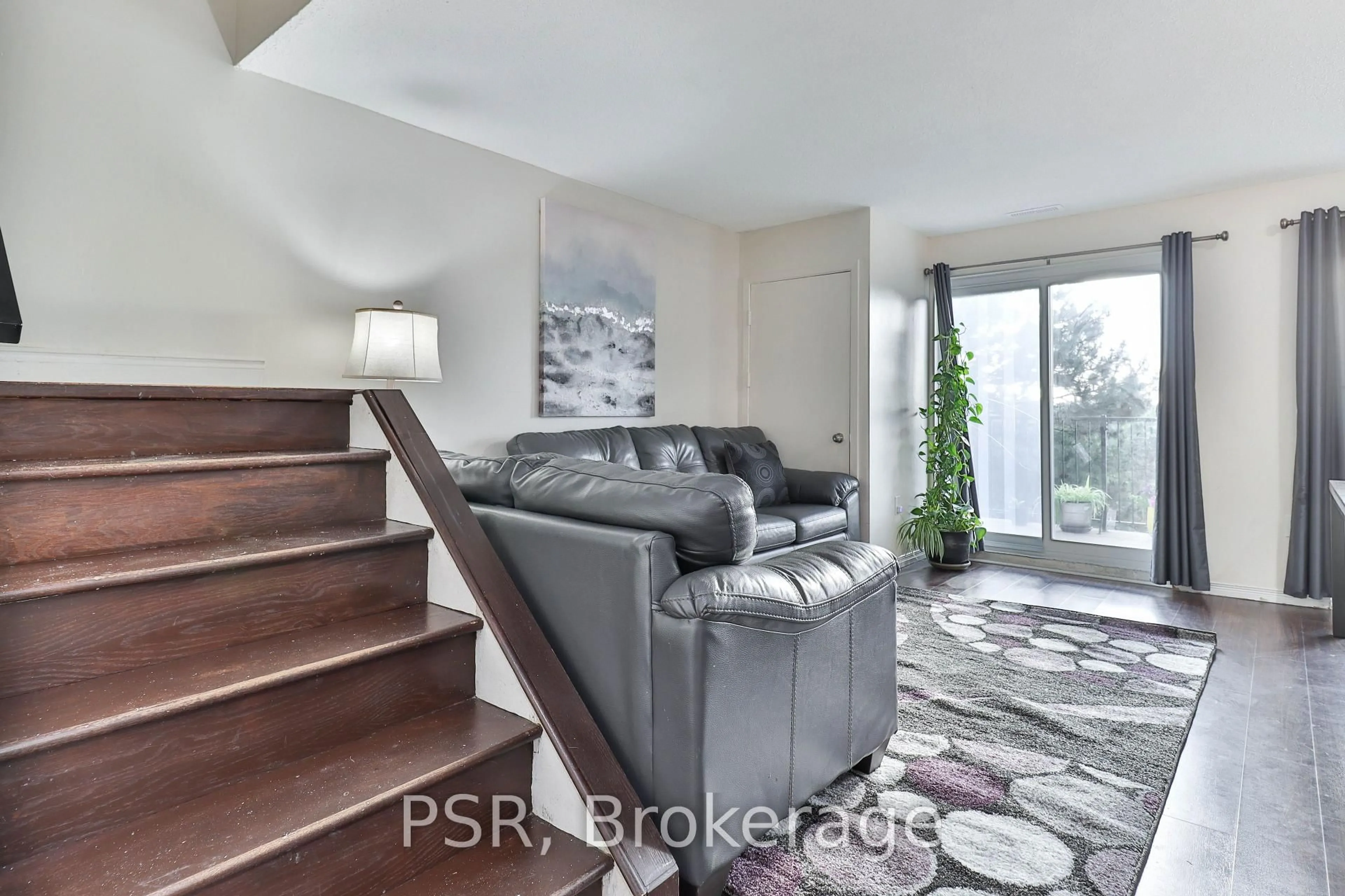 Unknown for 165 Cherokee Blvd #225, Toronto Ontario M2J 4T7
