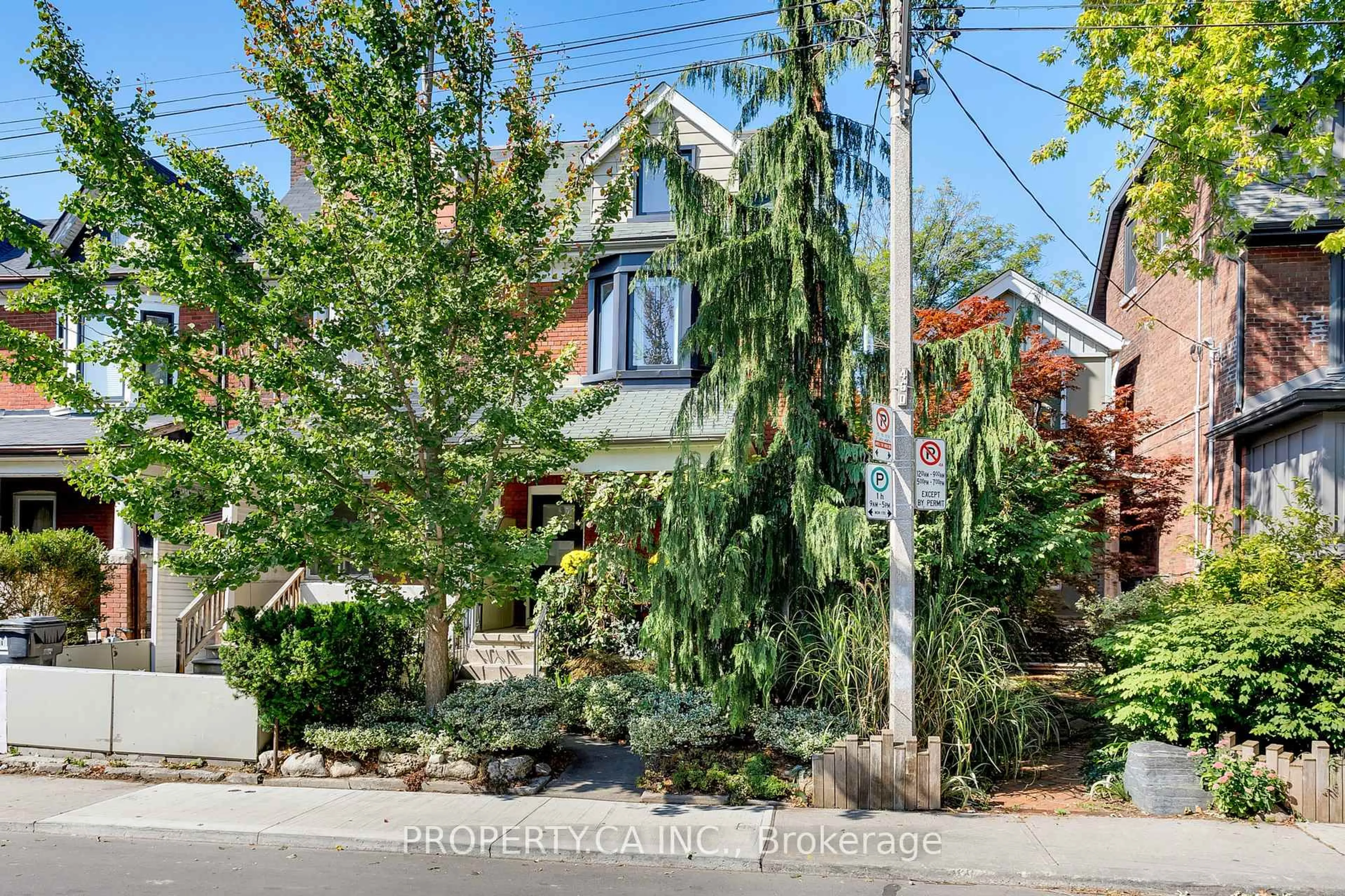 Unknown for 458 Roxton Rd, Toronto Ontario M6G 3R4