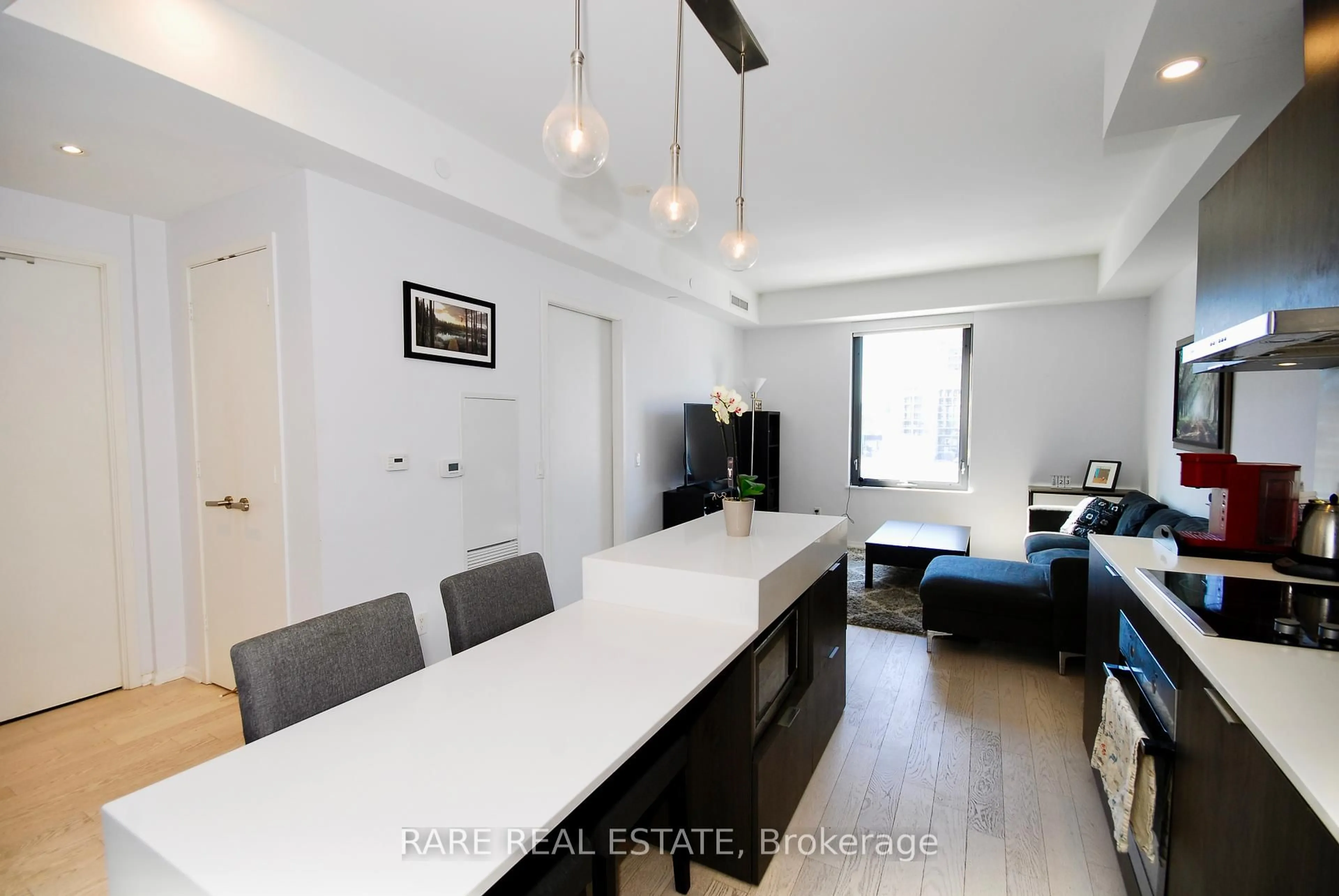 Unknown for 12 Bonnycastle St #721, Toronto Ontario M5A 0C8