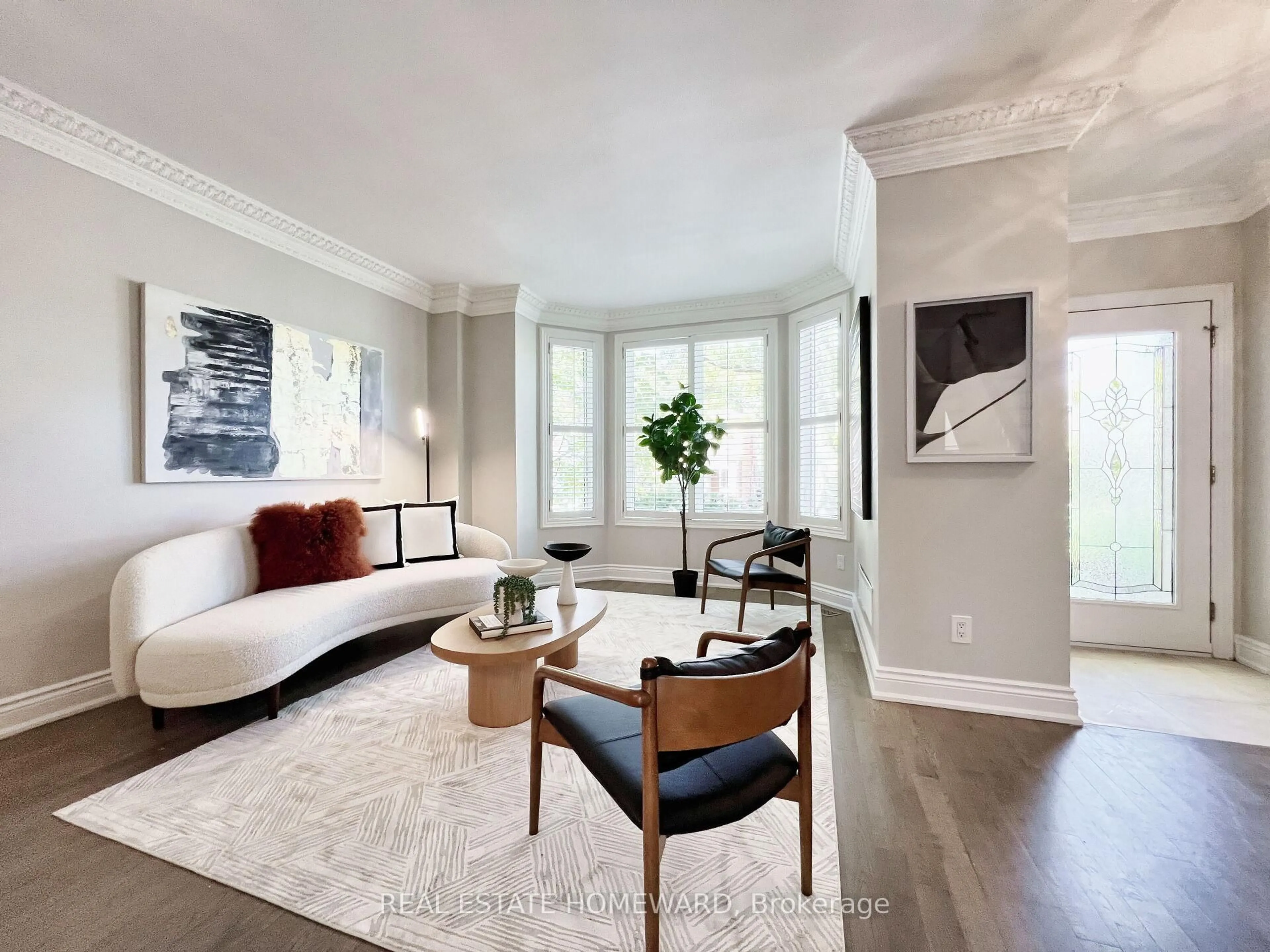Living room with furniture, unknown for 307 Deloraine Ave, Toronto Ontario M5M 2B4