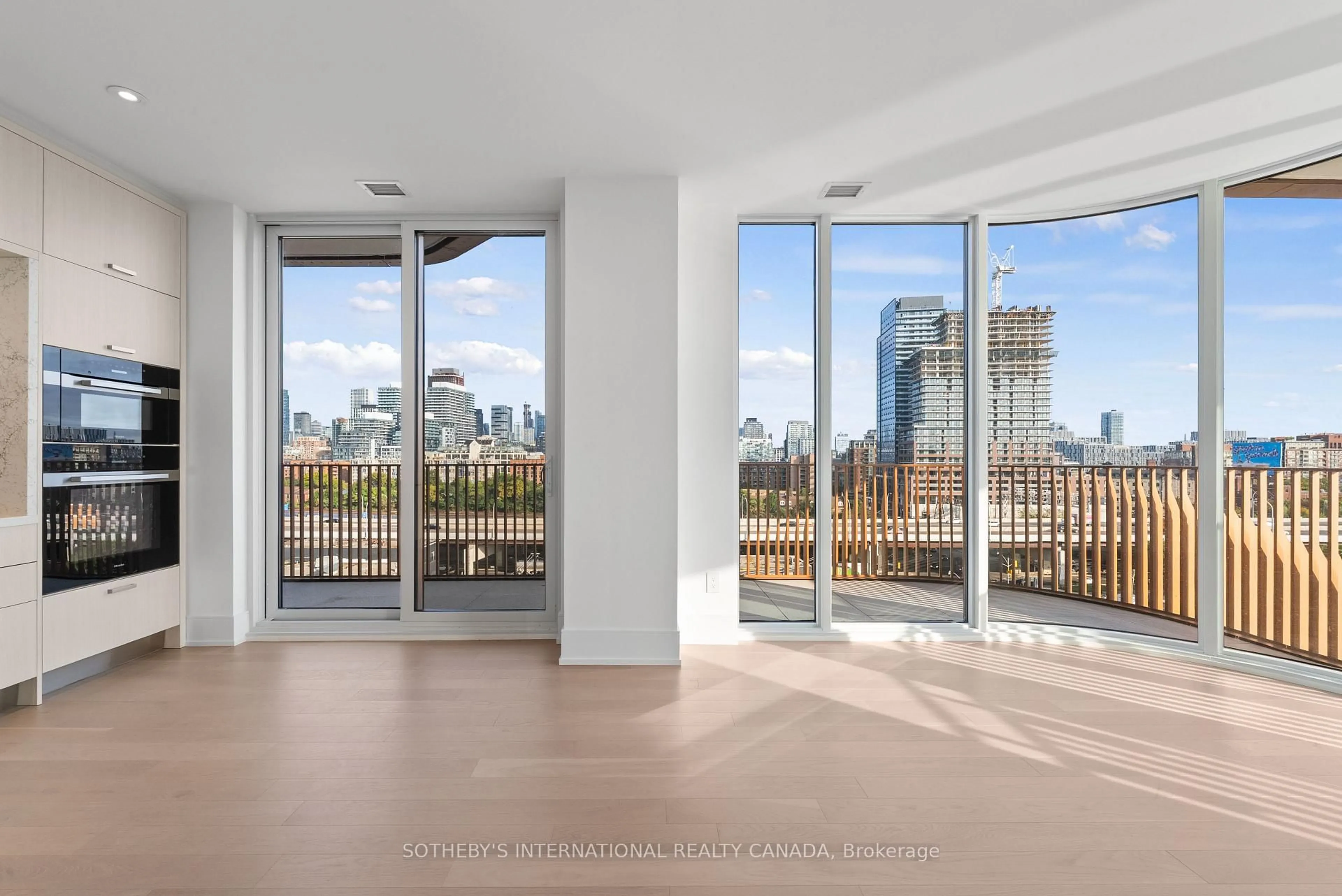 A pic of a room for 155 Merchants' Wharf #931, Toronto Ontario M5A 0Y4