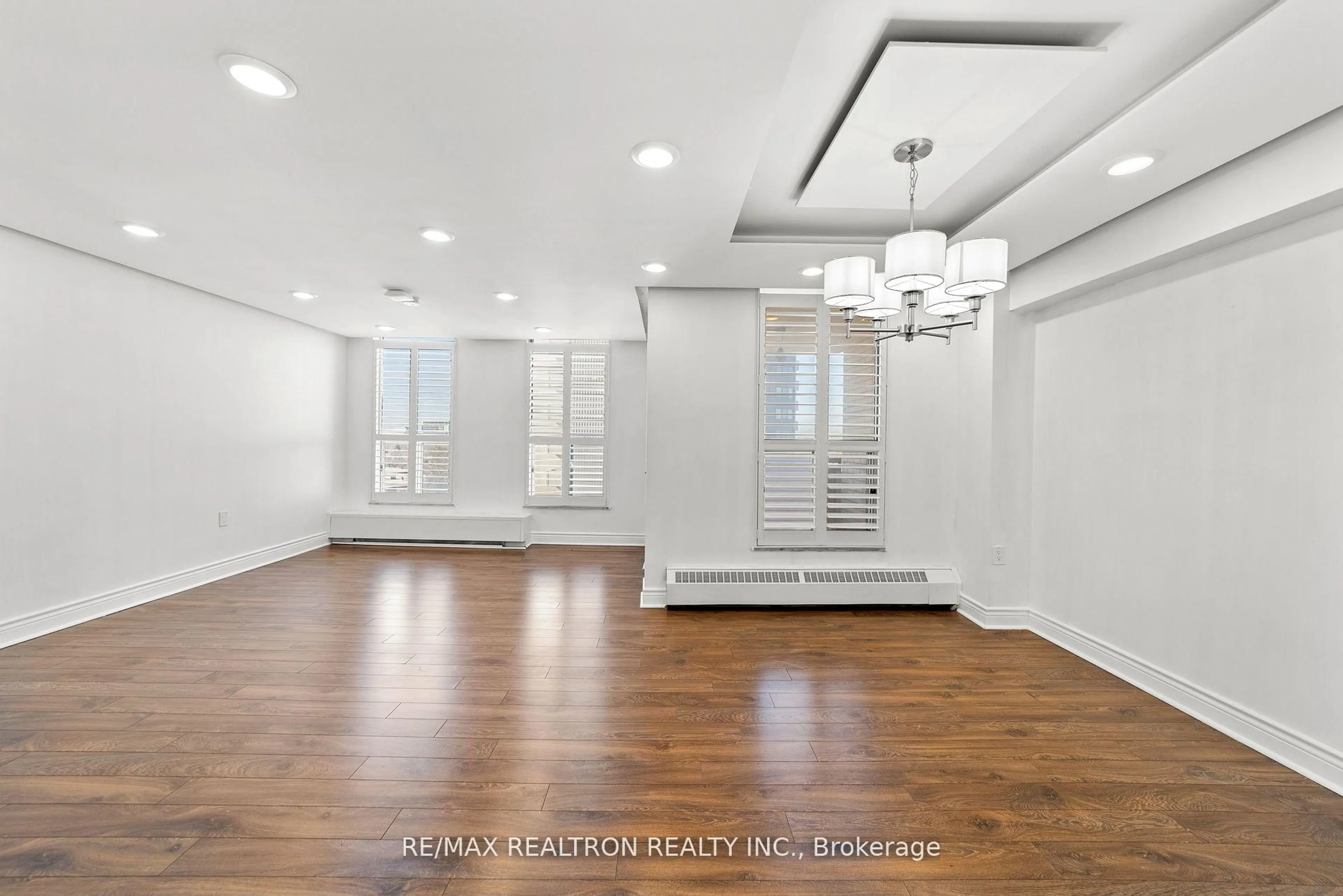 A pic of a room for 130 Neptune Dr #702, Toronto Ontario M6A 1X5