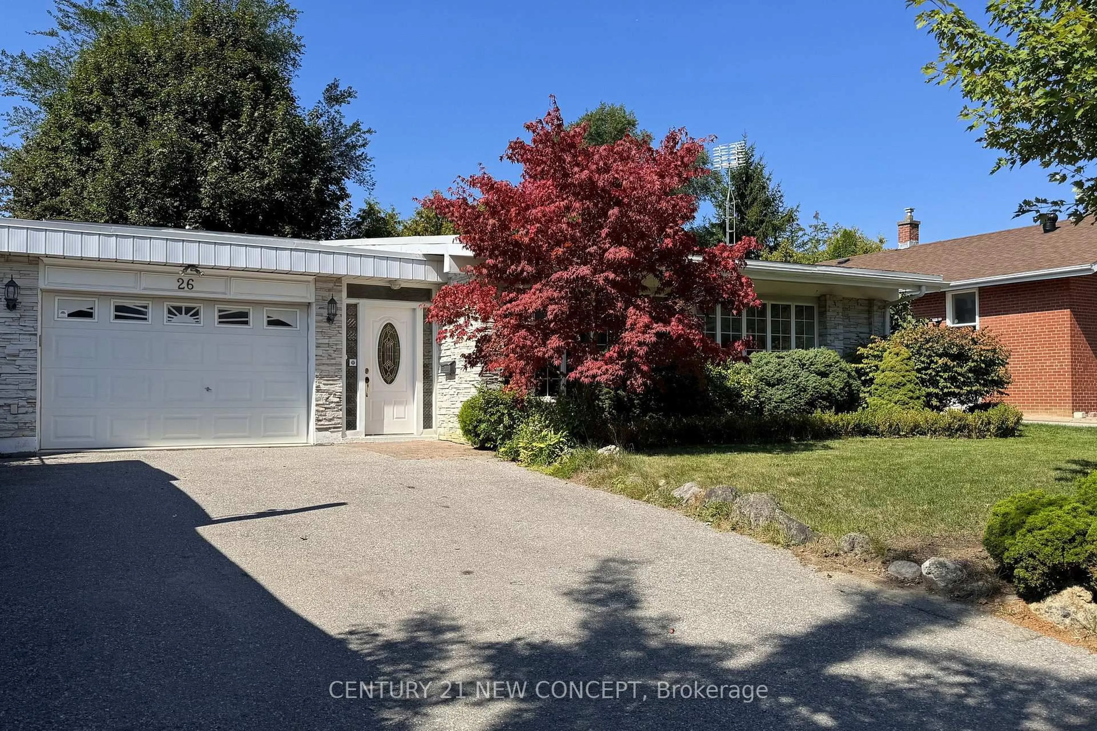 A pic from outside/outdoor area/front of a property/back of a property/a pic from drone, street for 26 Larkfield Dr, Toronto Ontario M3B 2H1