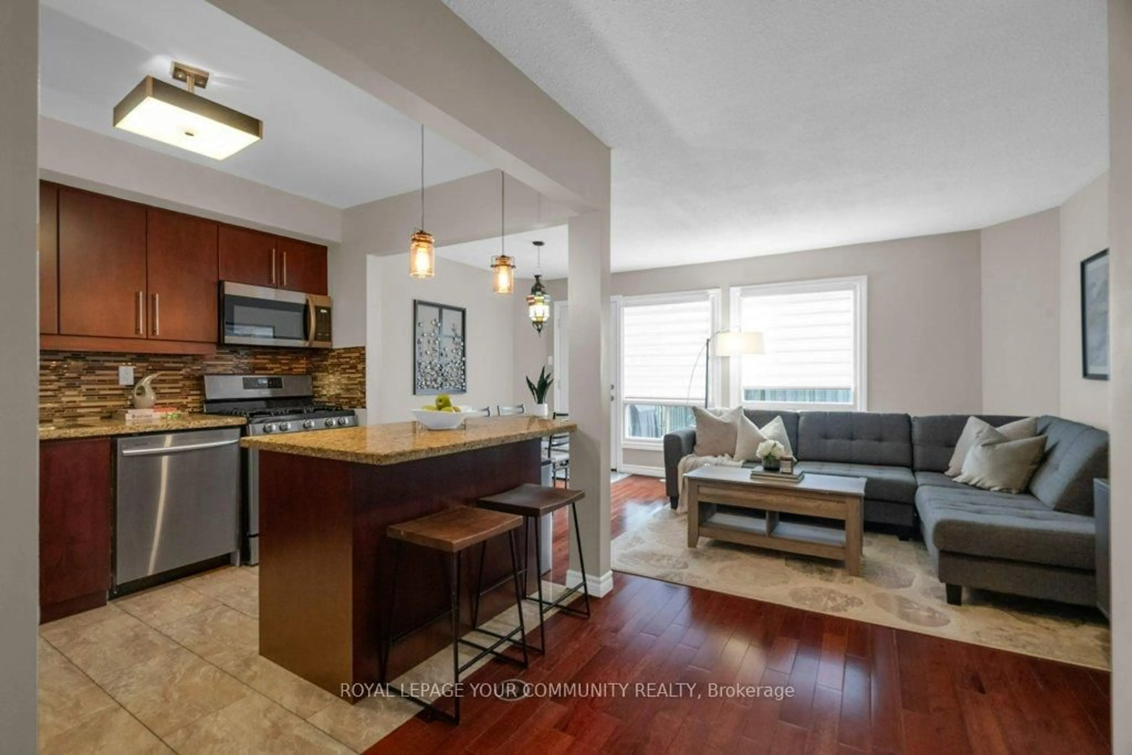 Open concept kitchen, unknown for 39 Pepper Vineway, Toronto Ontario M2J 4J7