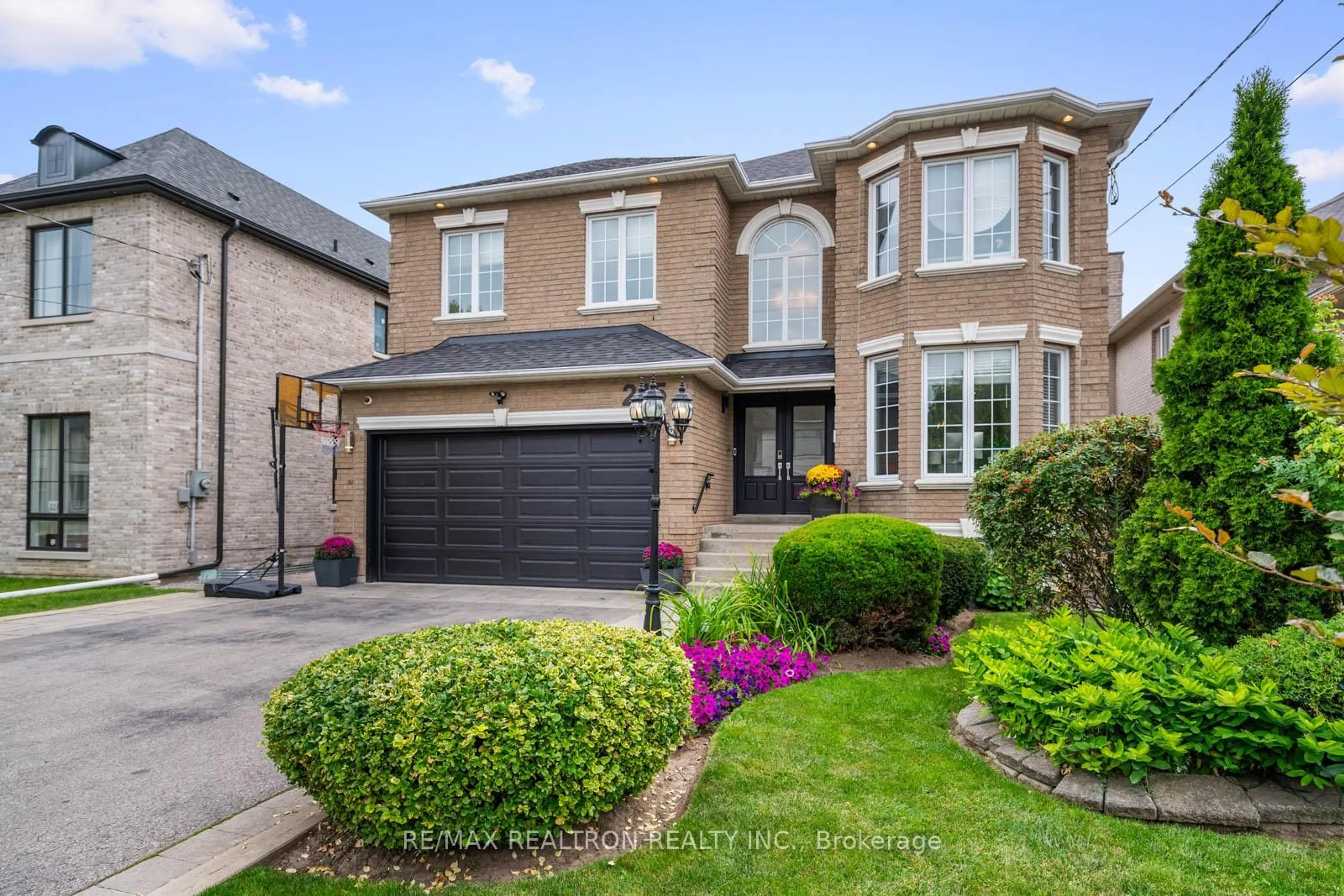 Home with brick exterior material, street for 215 Reiner Rd, Toronto Ontario M3H 2M2