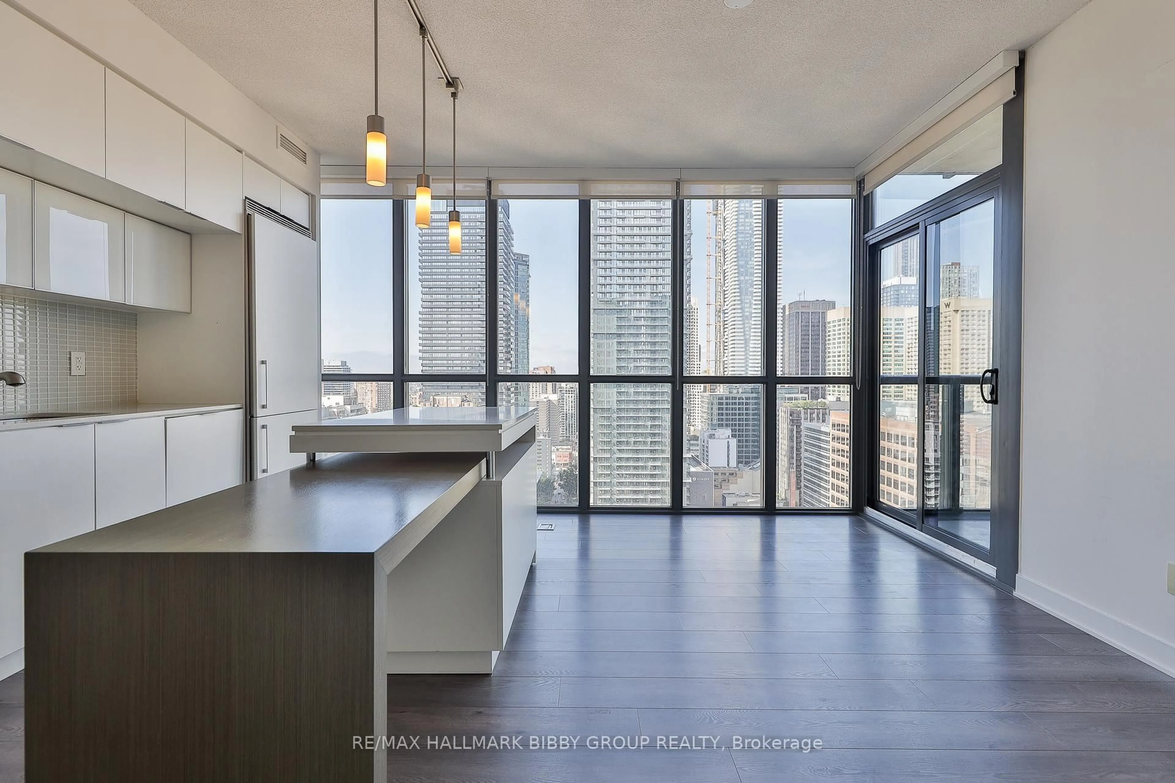 Open concept kitchen, unknown for 110 Charles St #2904, Toronto Ontario M4Y 1T5