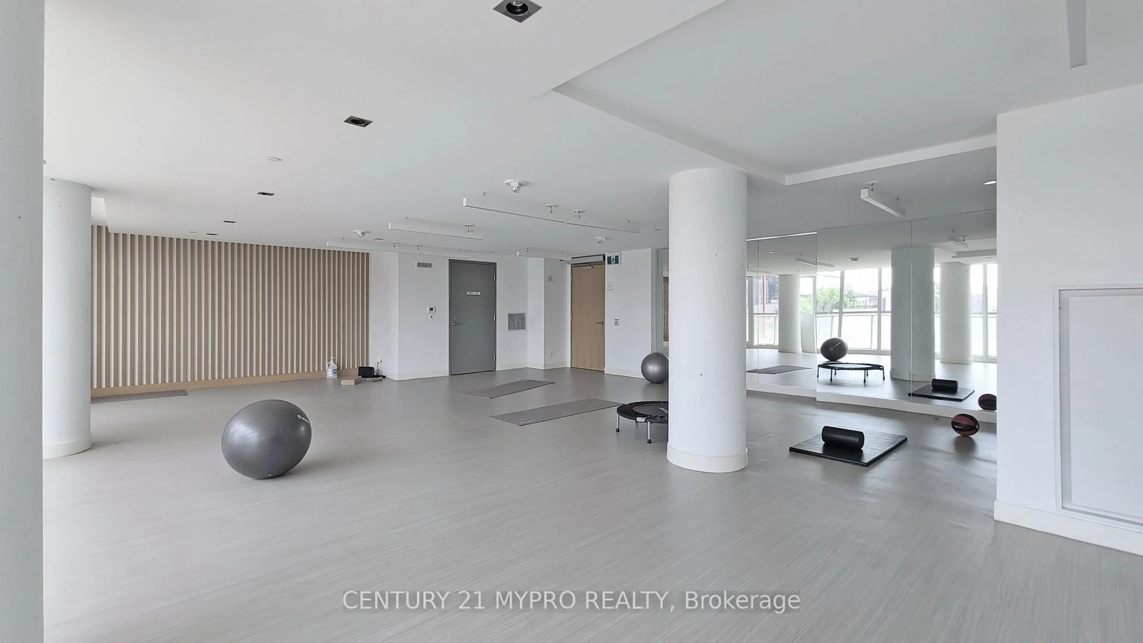 Unknown for 120 Parliament St #404, Toronto Ontario M5A 0N6
