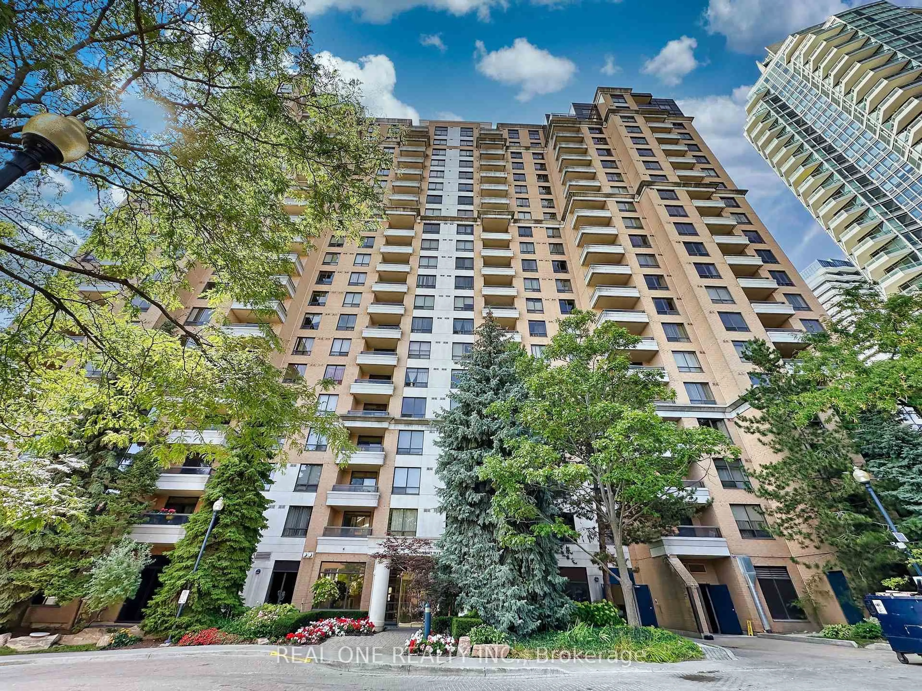 Unknown for 18 Sommerset Way #1708, Toronto Ontario M2N 6X5