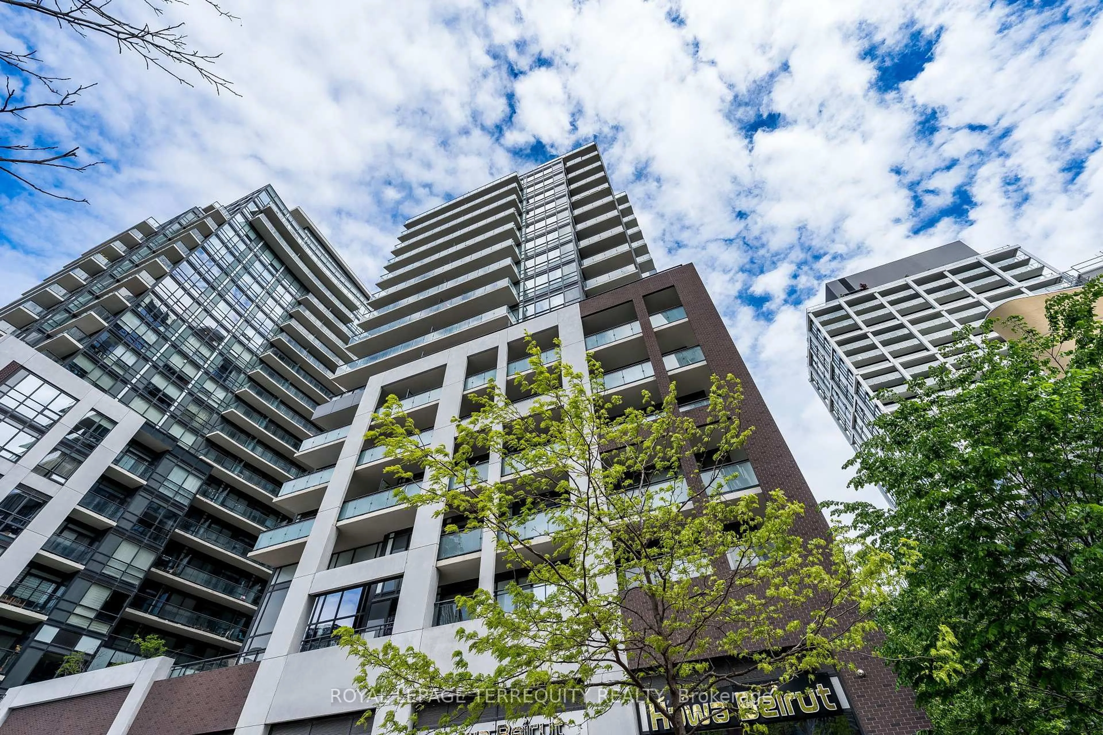 Unknown for 460 Adelaide St #1032, Toronto Ontario M5A 0E7