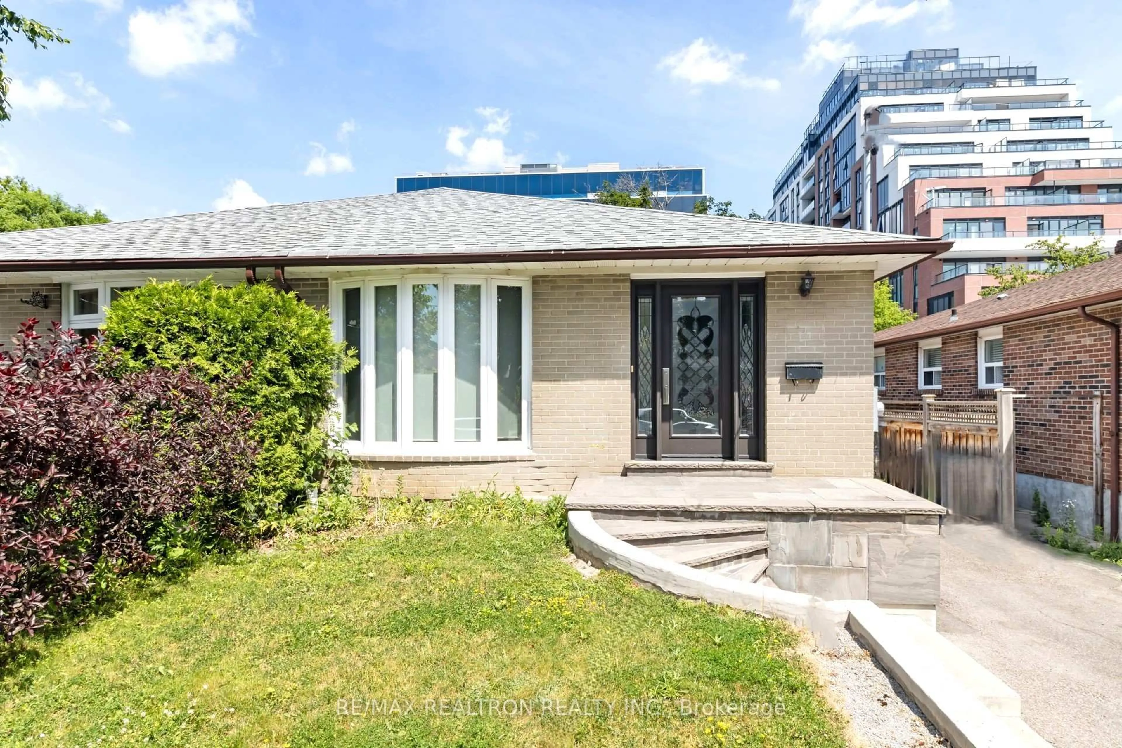 Unknown for 44 Caracas Rd, Toronto Ontario M2K 1A9