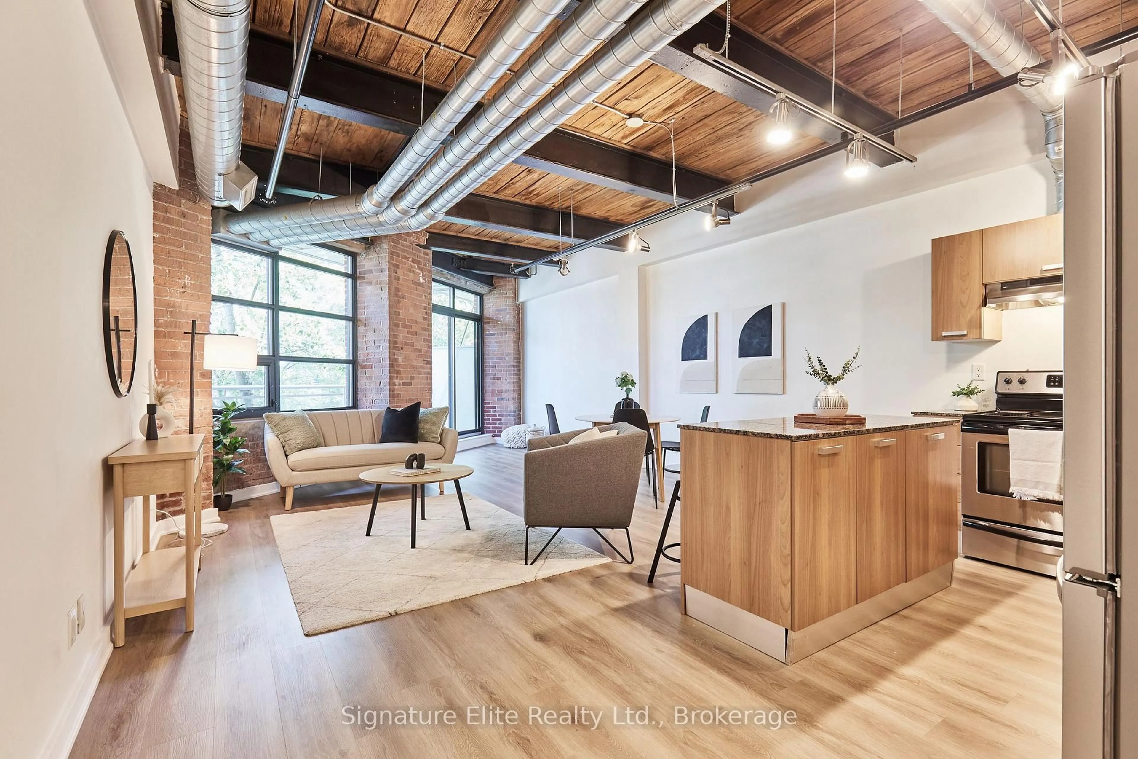 Unknown for 43 Hanna Ave #207, Toronto Ontario M6K 1X6