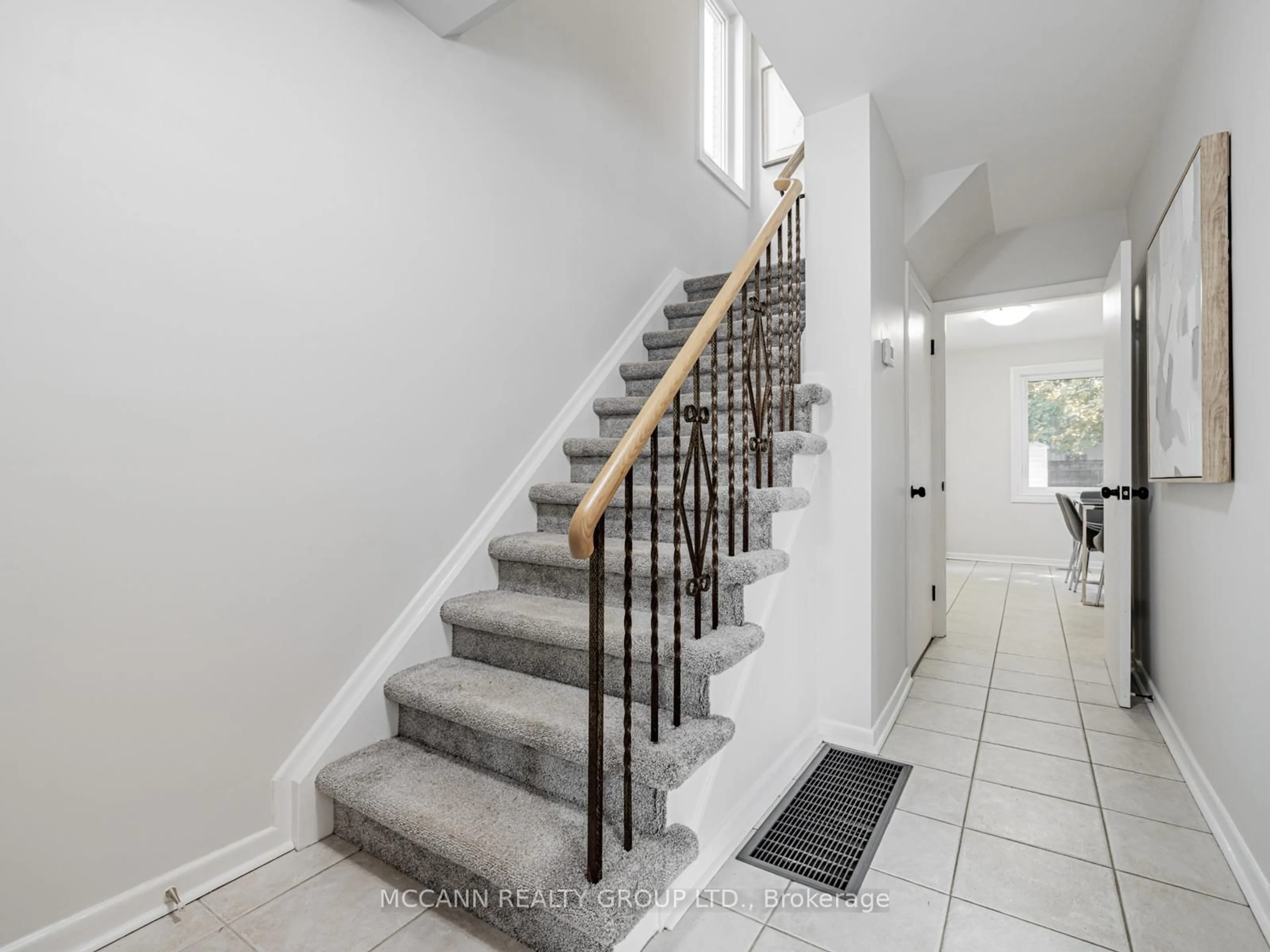 Stairs for 157 1/2 Roslin Ave, Toronto Ontario M4N 1Z5