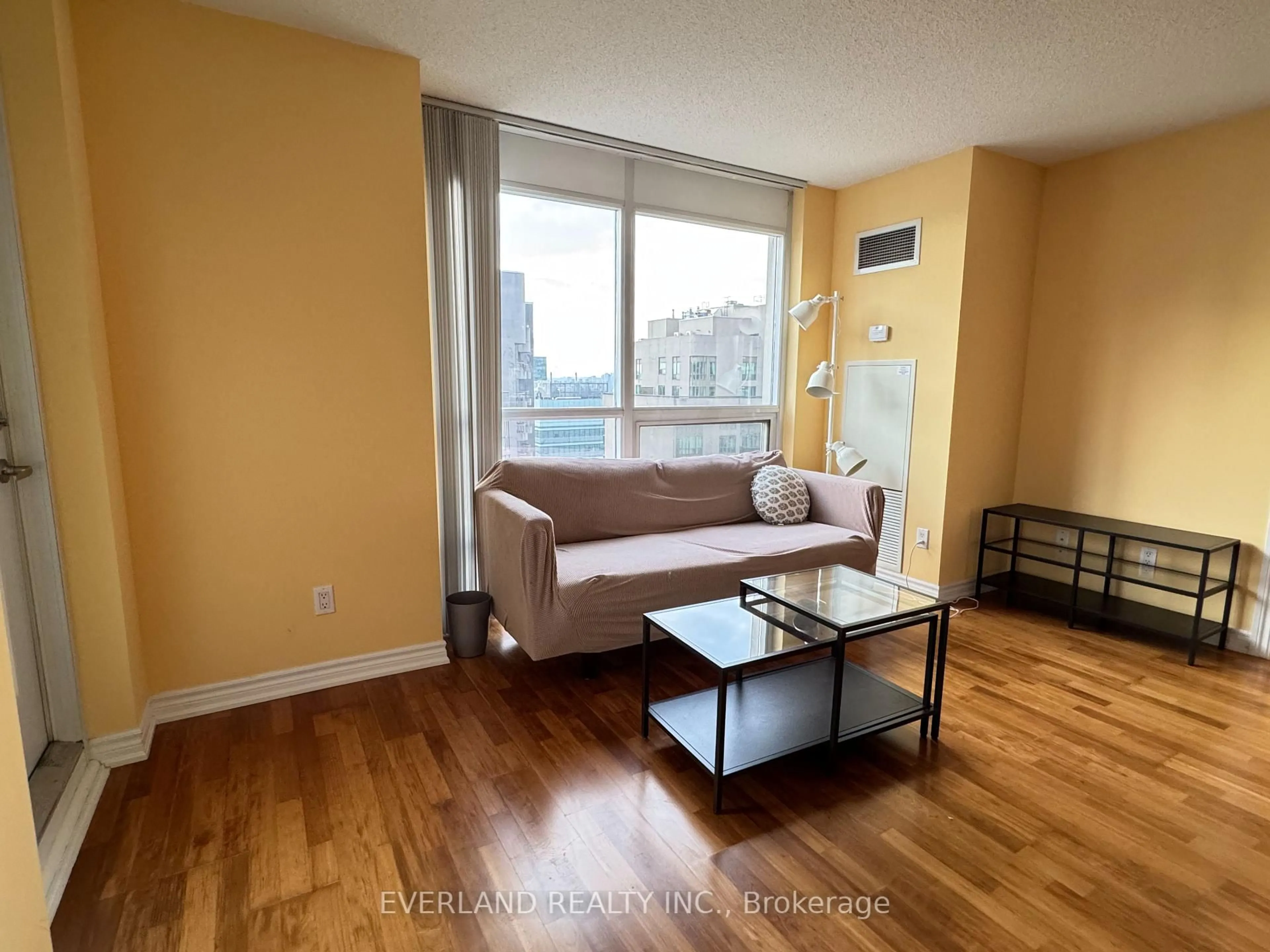Living room with furniture, unknown for 761 Bay St #3009, Toronto Ontario M5G 2R2