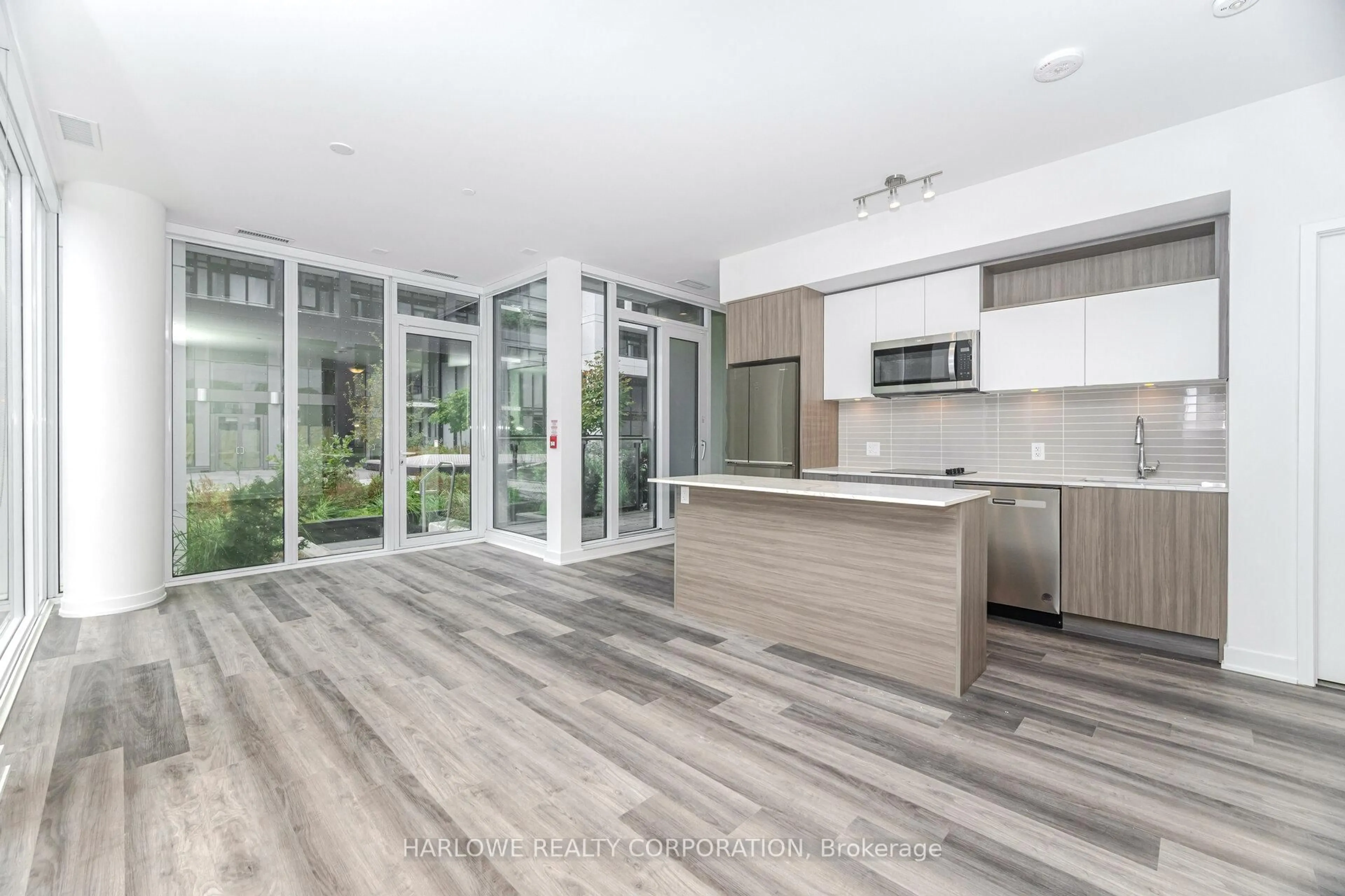Open concept kitchen, unknown for 60 Princess St #107 Se, Toronto Ontario M5A 2C7