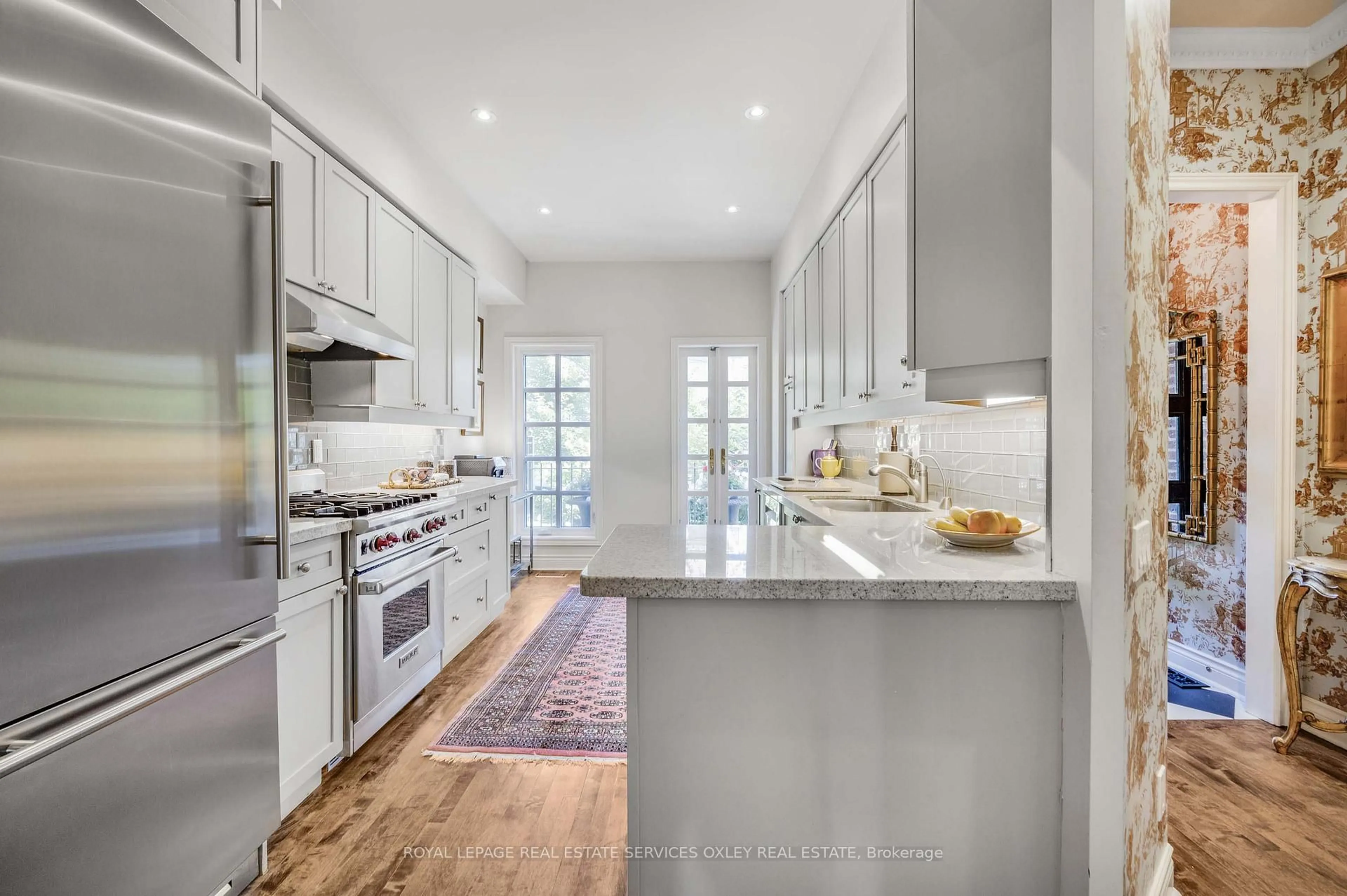 Open concept kitchen, ceramic/tile floor for 184 Bedford Rd, Toronto Ontario M5R 2K9