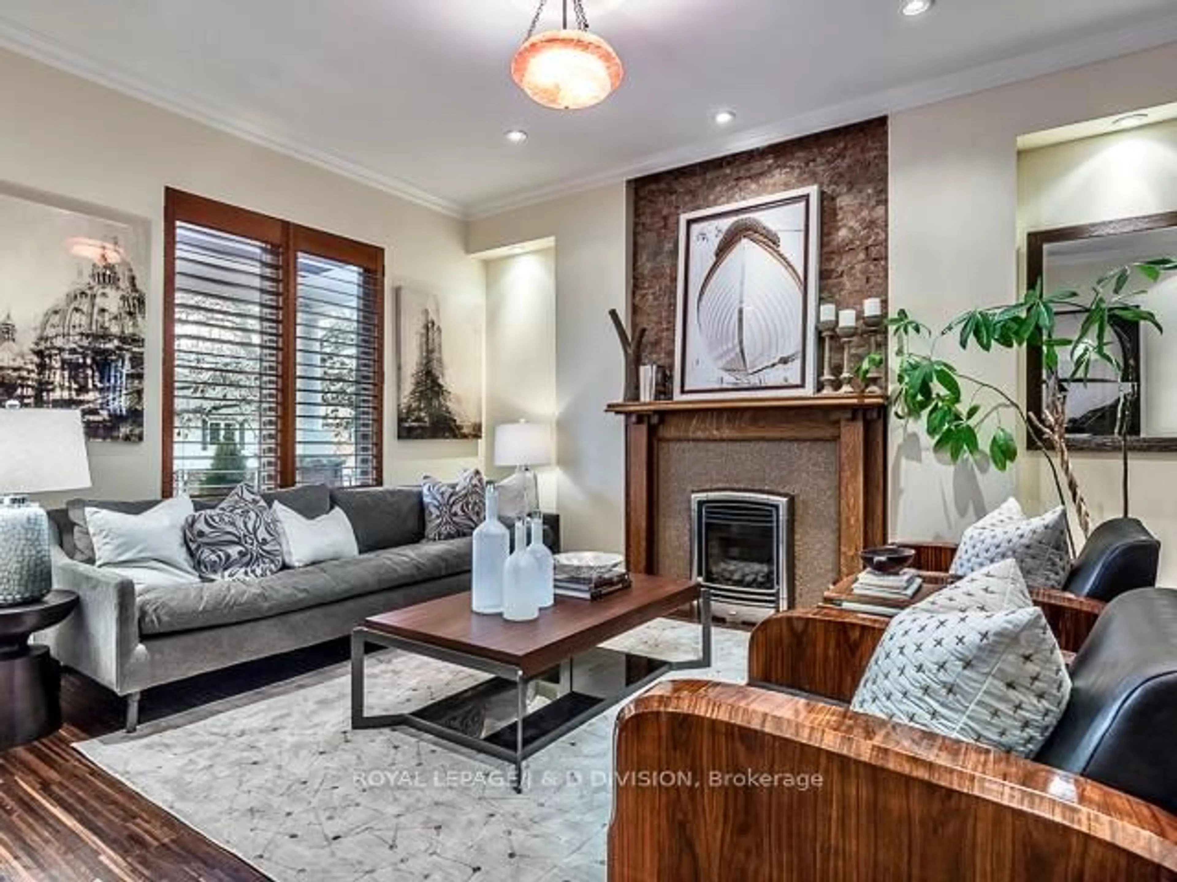 Living room with furniture, unknown for 80 Shannon St, Toronto Ontario M6J 2E7