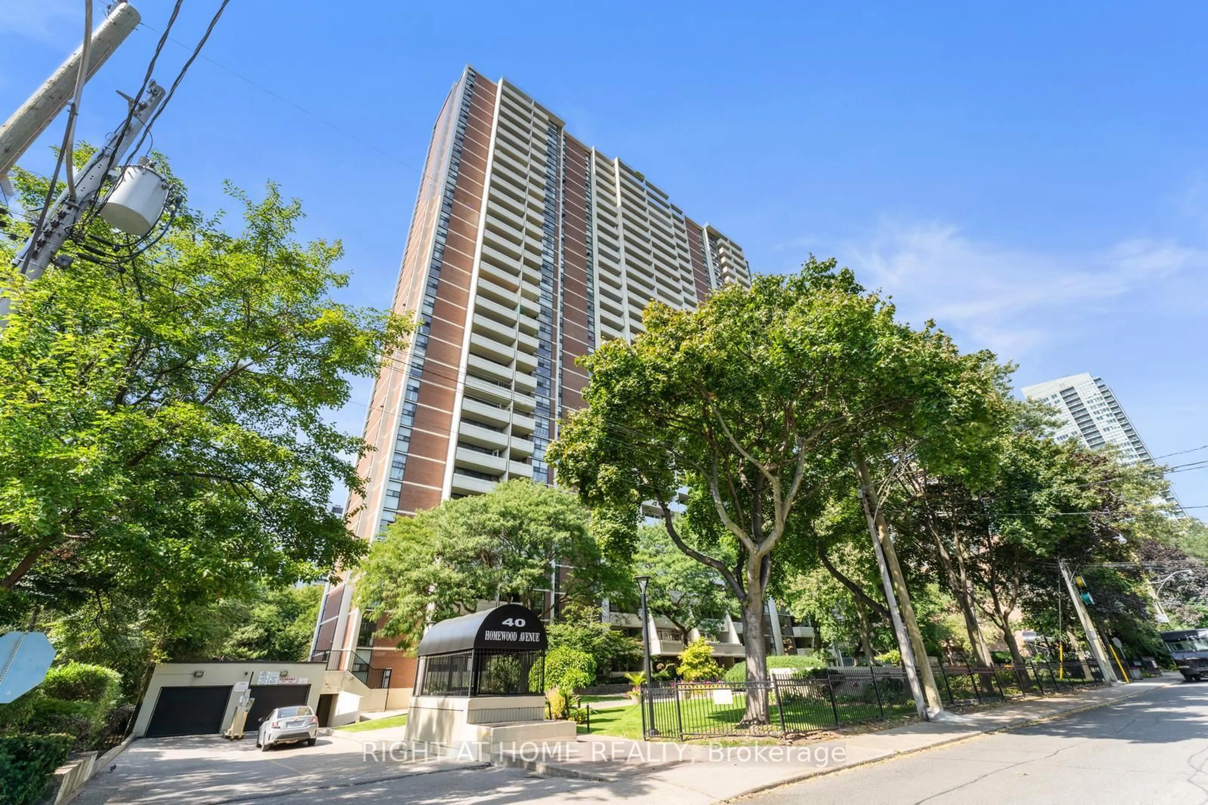 Unknown for 40 Homewood Ave #817, Toronto Ontario M4Y 2K2