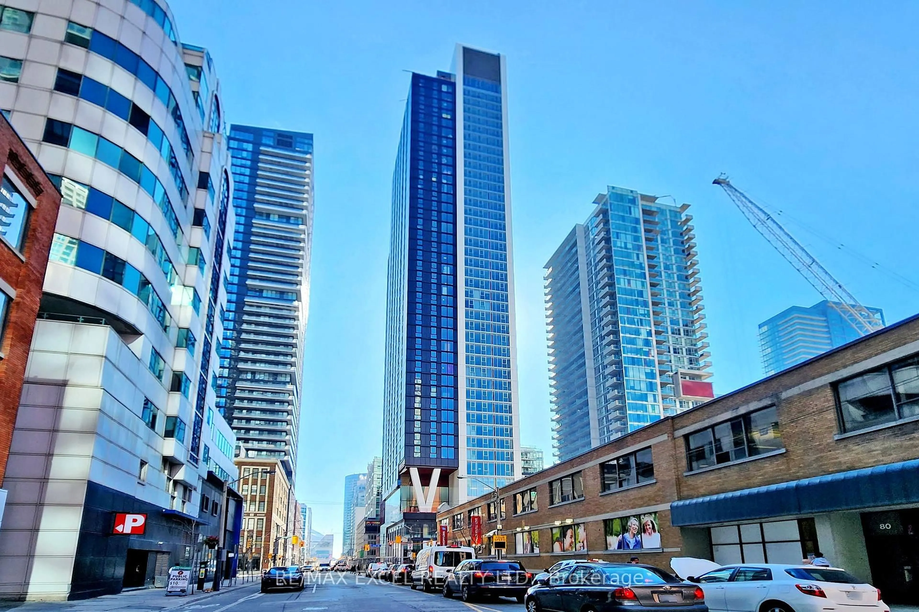 Unknown for 357 King St #4103, Toronto Ontario M5V 0S7