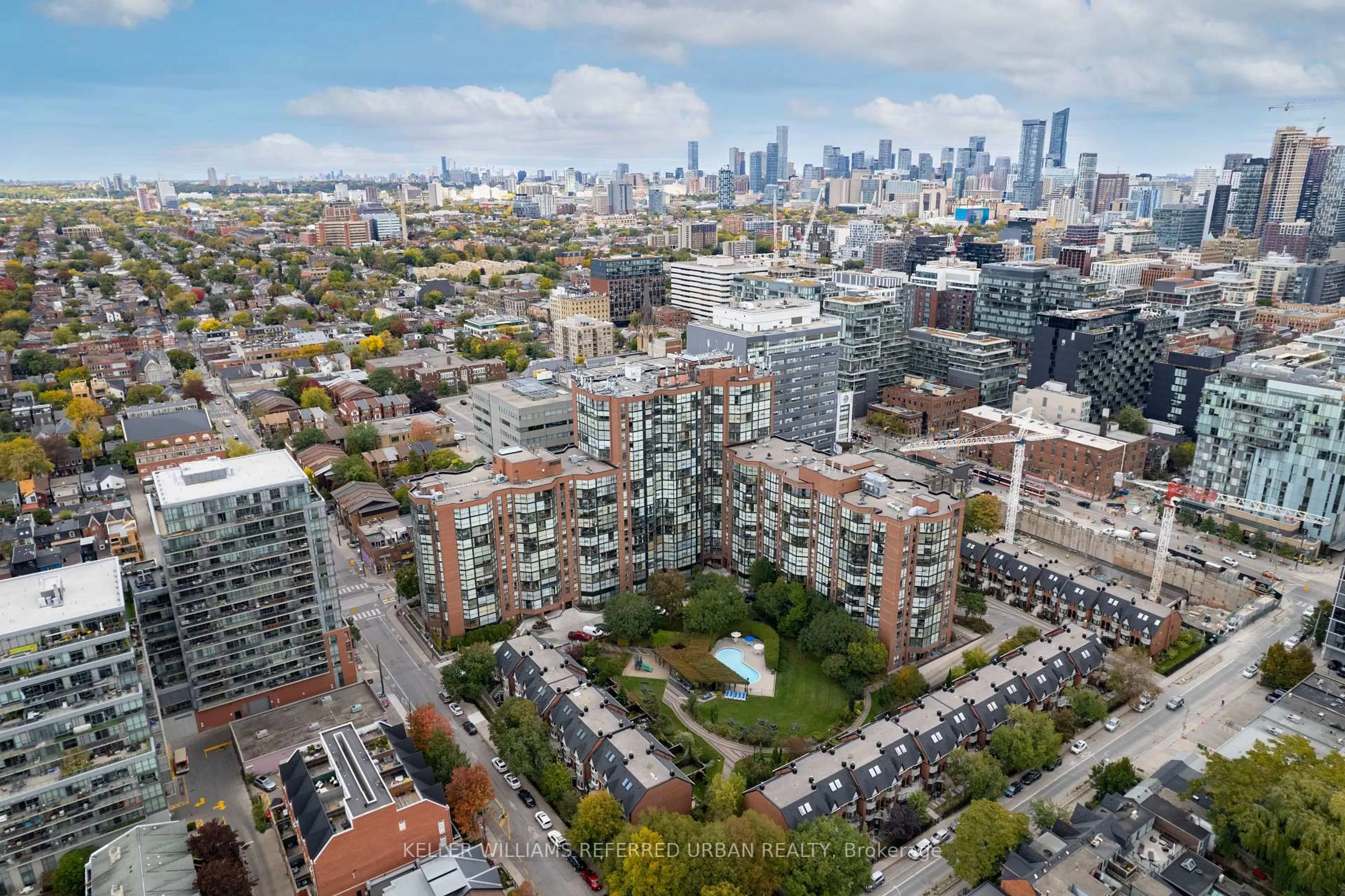 A pic from outside/outdoor area/front of a property/back of a property/a pic from drone, city buildings view from balcony for 705 King St #802, Toronto Ontario M5V 2W8