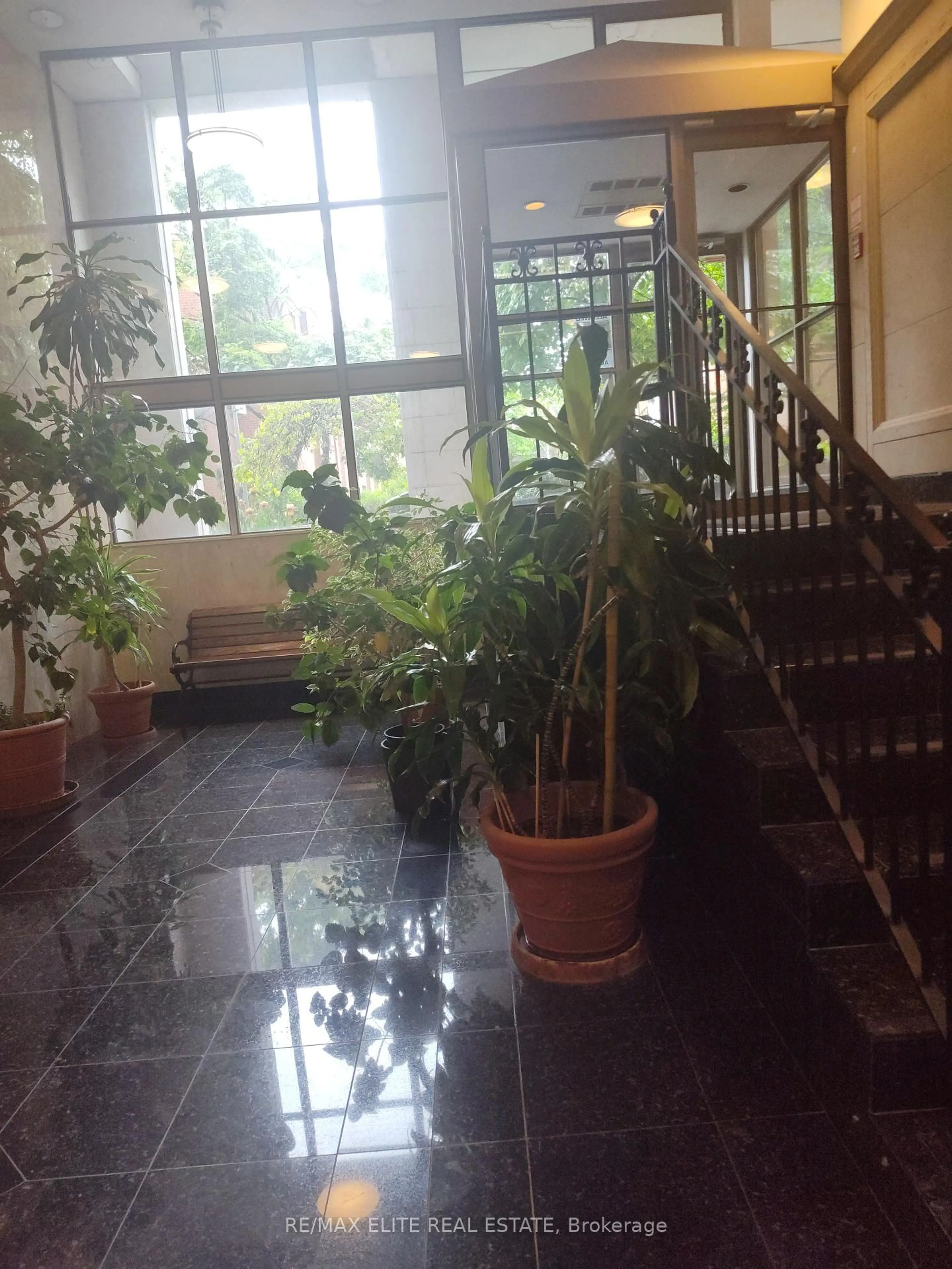 Lobby for 65 Scadding Ave #323, Toronto Ontario M5A 4L1