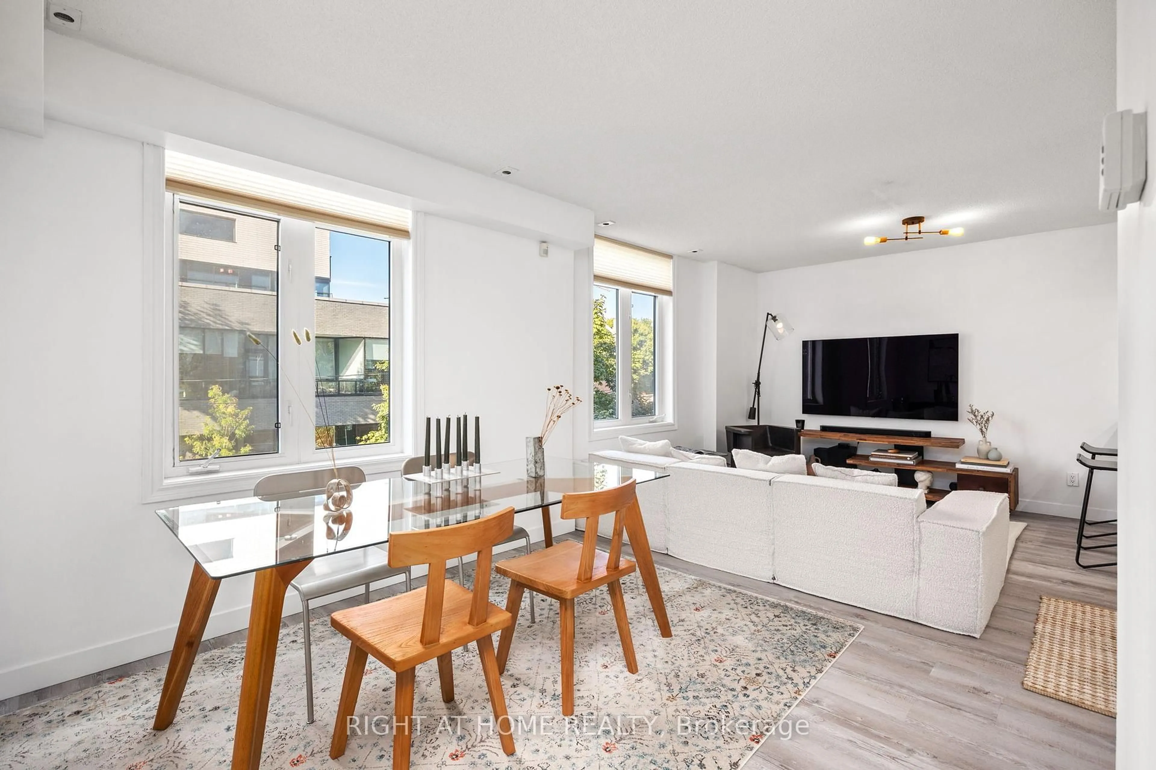 Unknown for 43 SUDBURY St #4304, Toronto Ontario M6J 3W6
