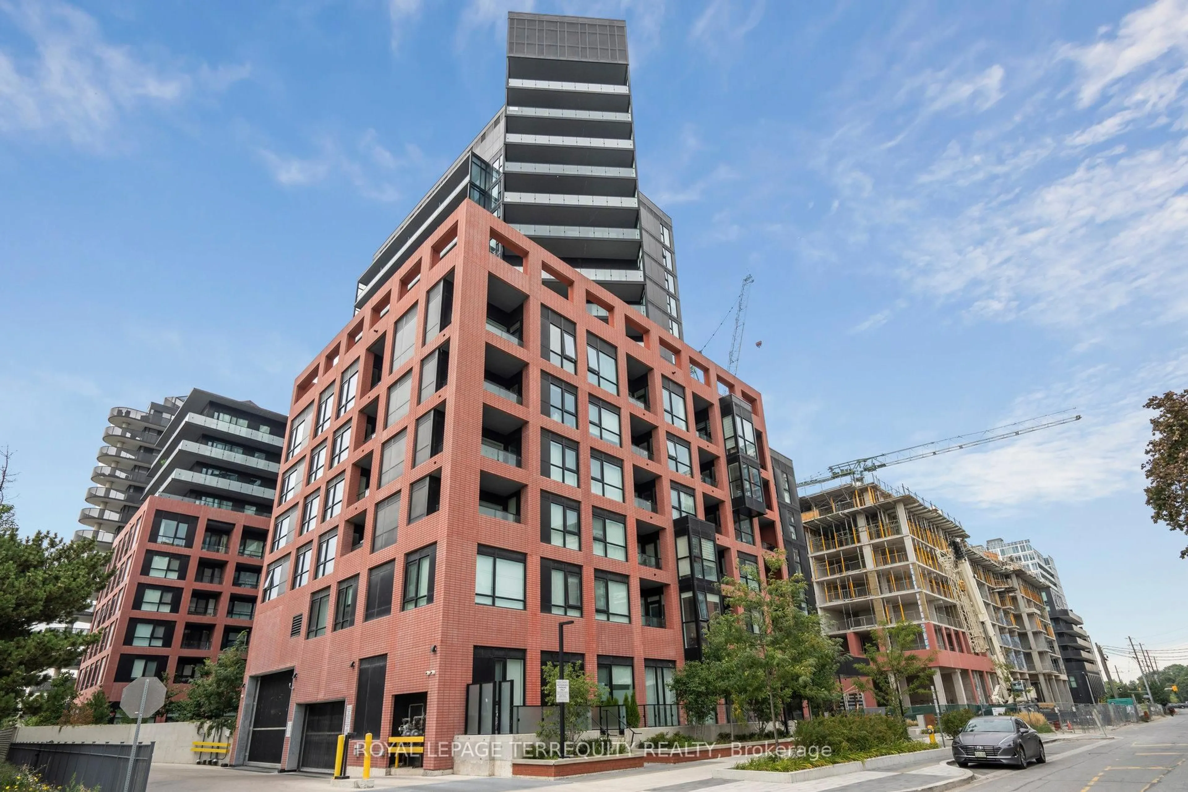 Unknown for 8 Tippett Rd #809, Toronto Ontario M3H 0E7