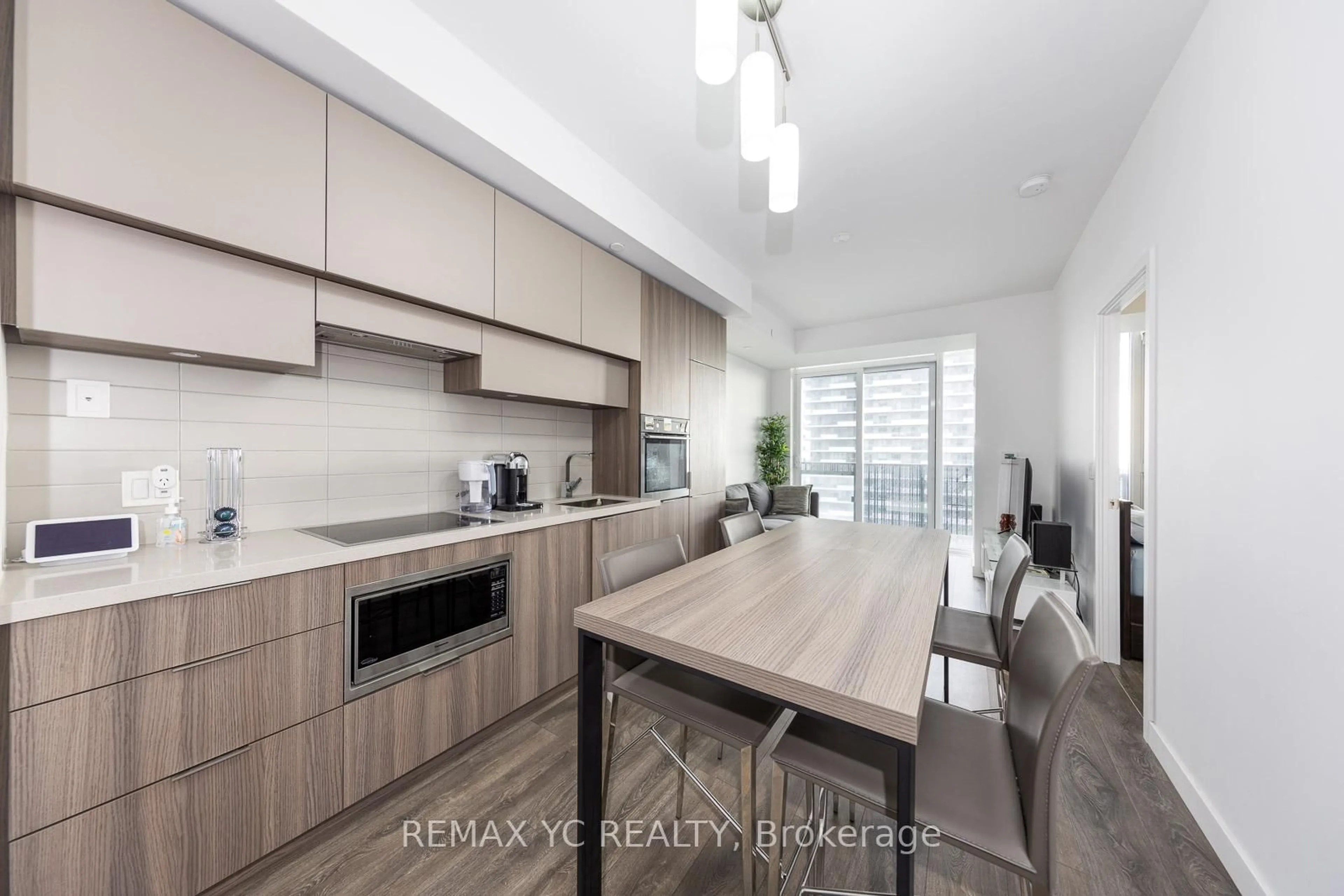 Unknown for 8 Eglinton Ave #4801, Toronto Ontario M4P 0C1