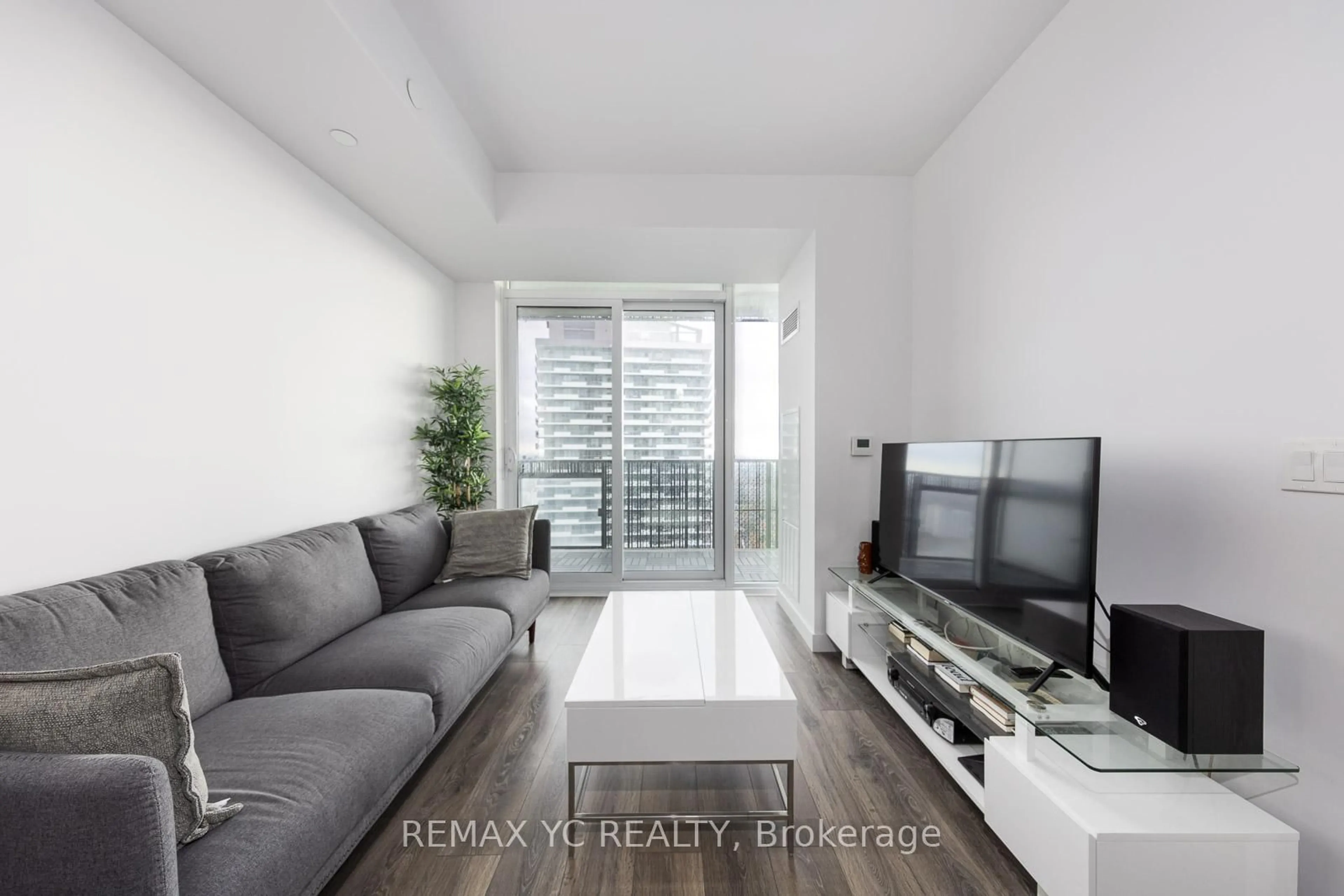 Living room with furniture, unknown for 8 Eglinton Ave #4801, Toronto Ontario M4P 0C1