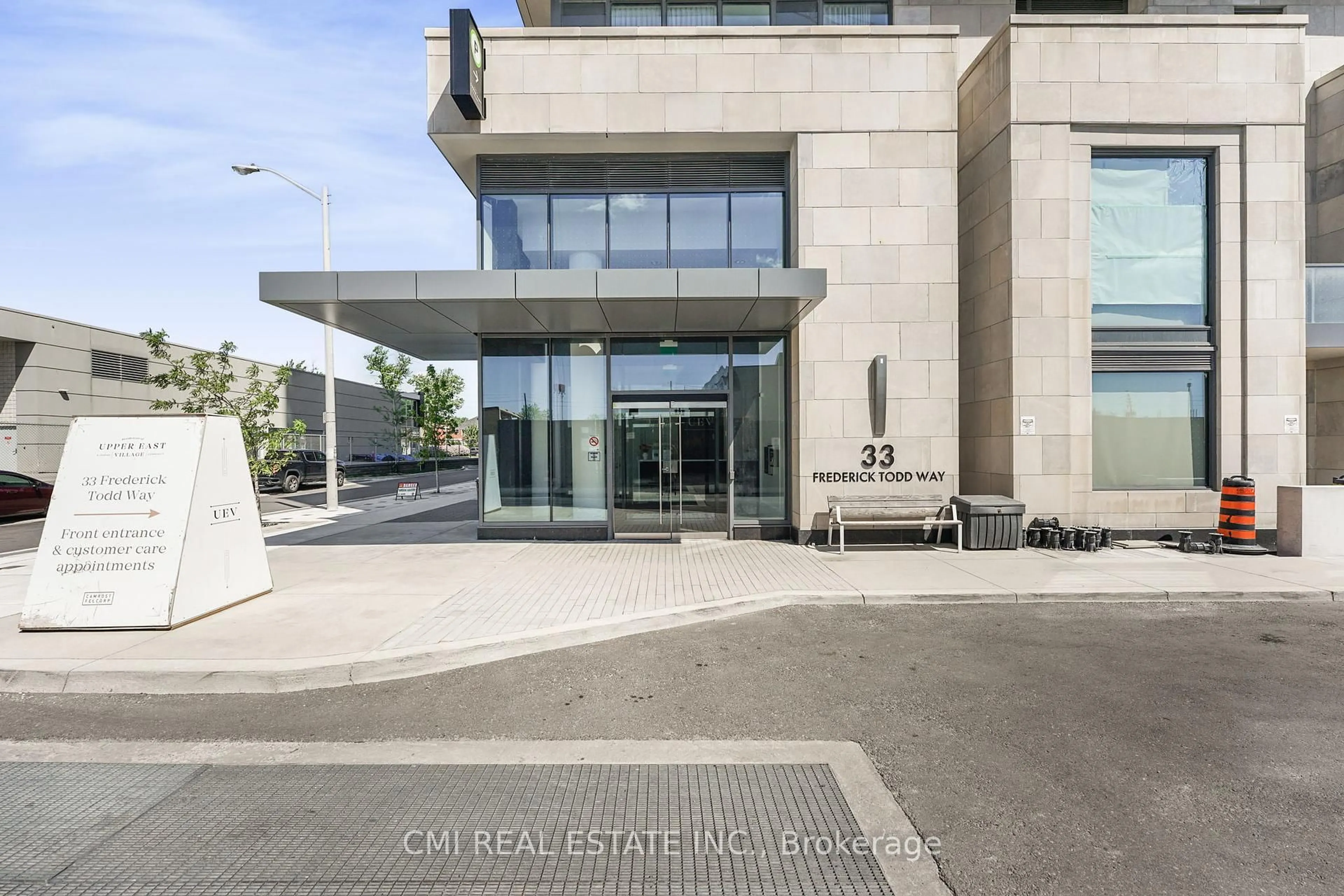 Indoor foyer for 33 Frederick Todd Way #1603, Toronto Ontario M4G 0C9