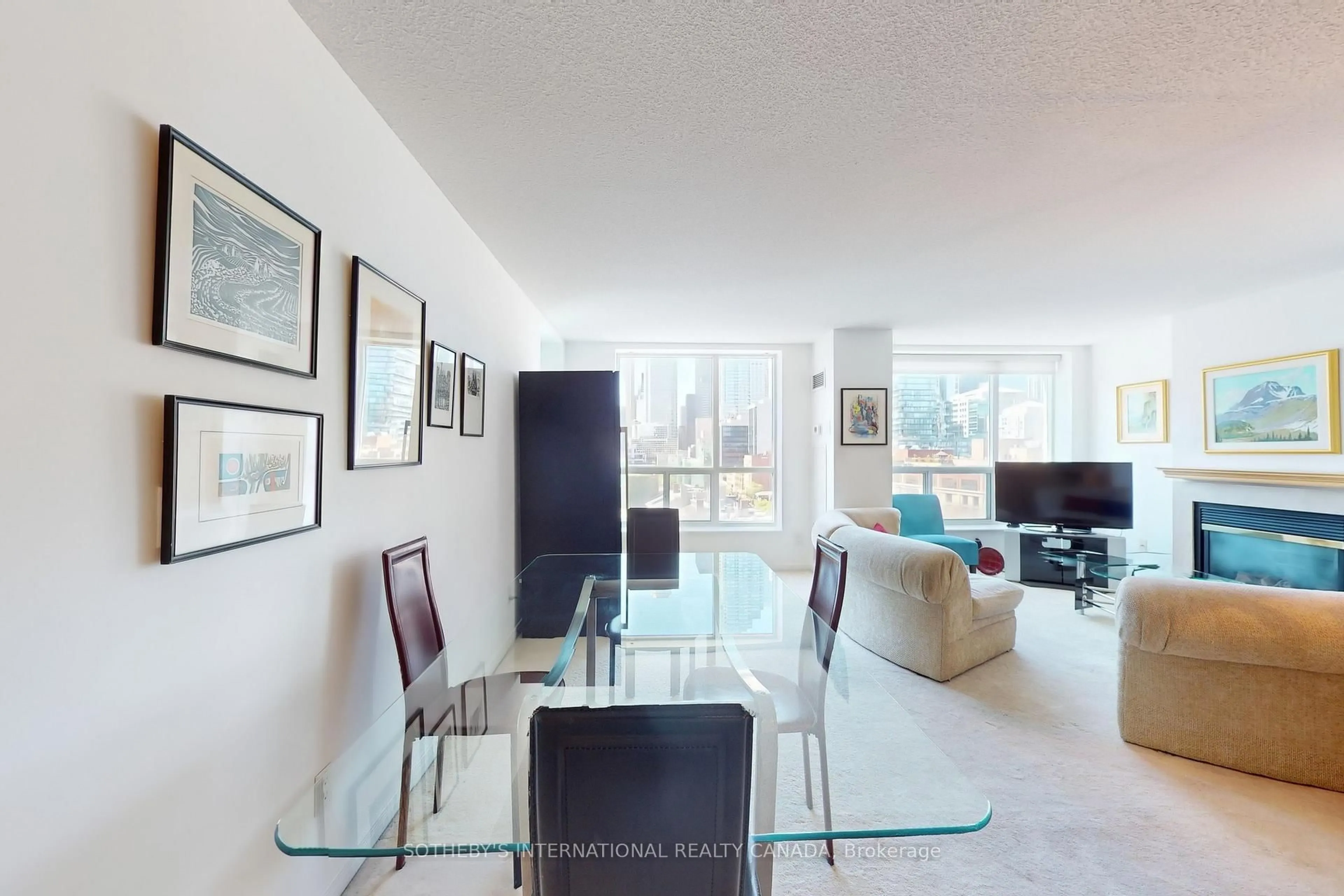 Living room with furniture, unknown for 109 Front St #PH39, Toronto Ontario M5A 4P7