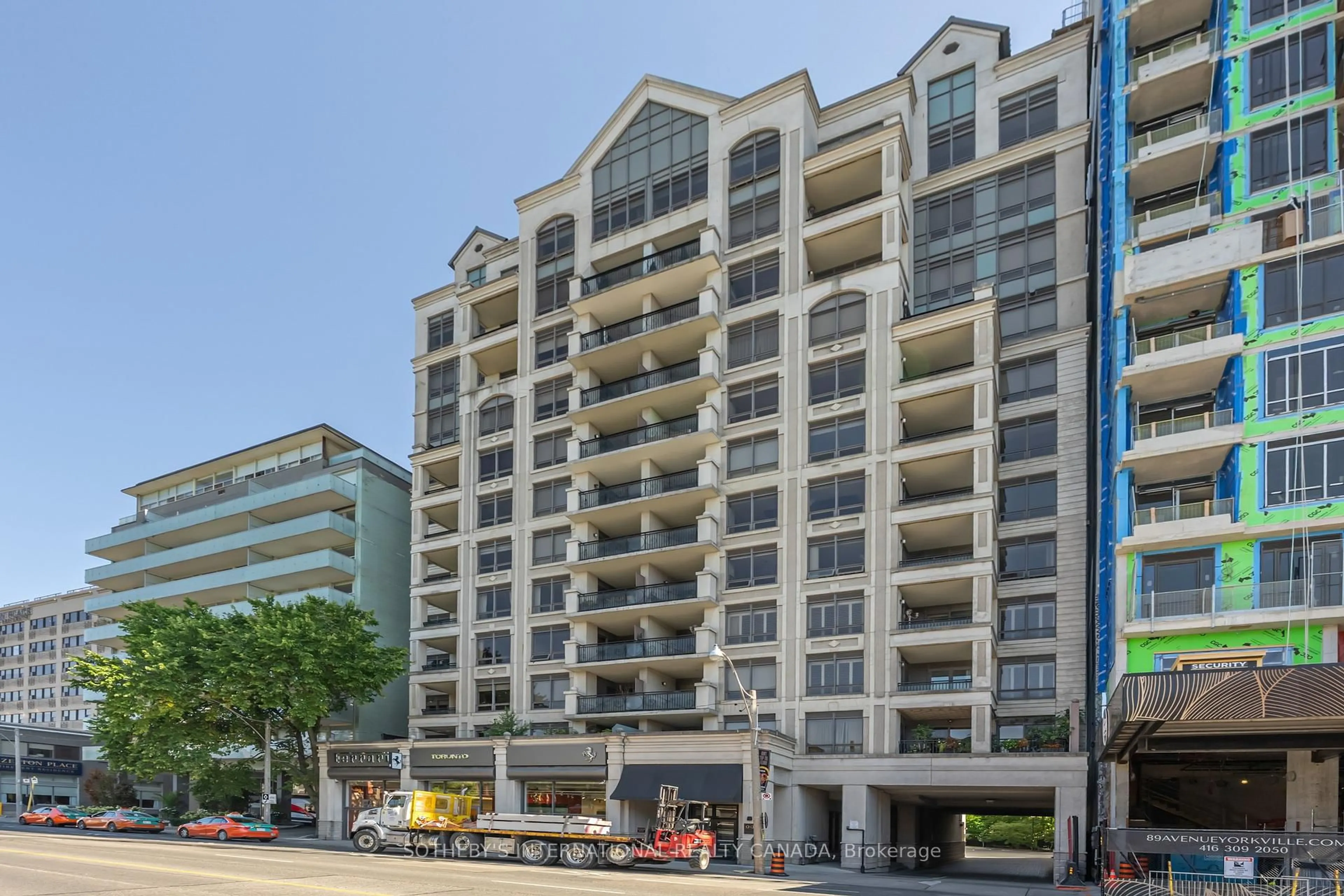 Unknown for 99 Avenue Rd #207, Toronto Ontario M5R 2G5