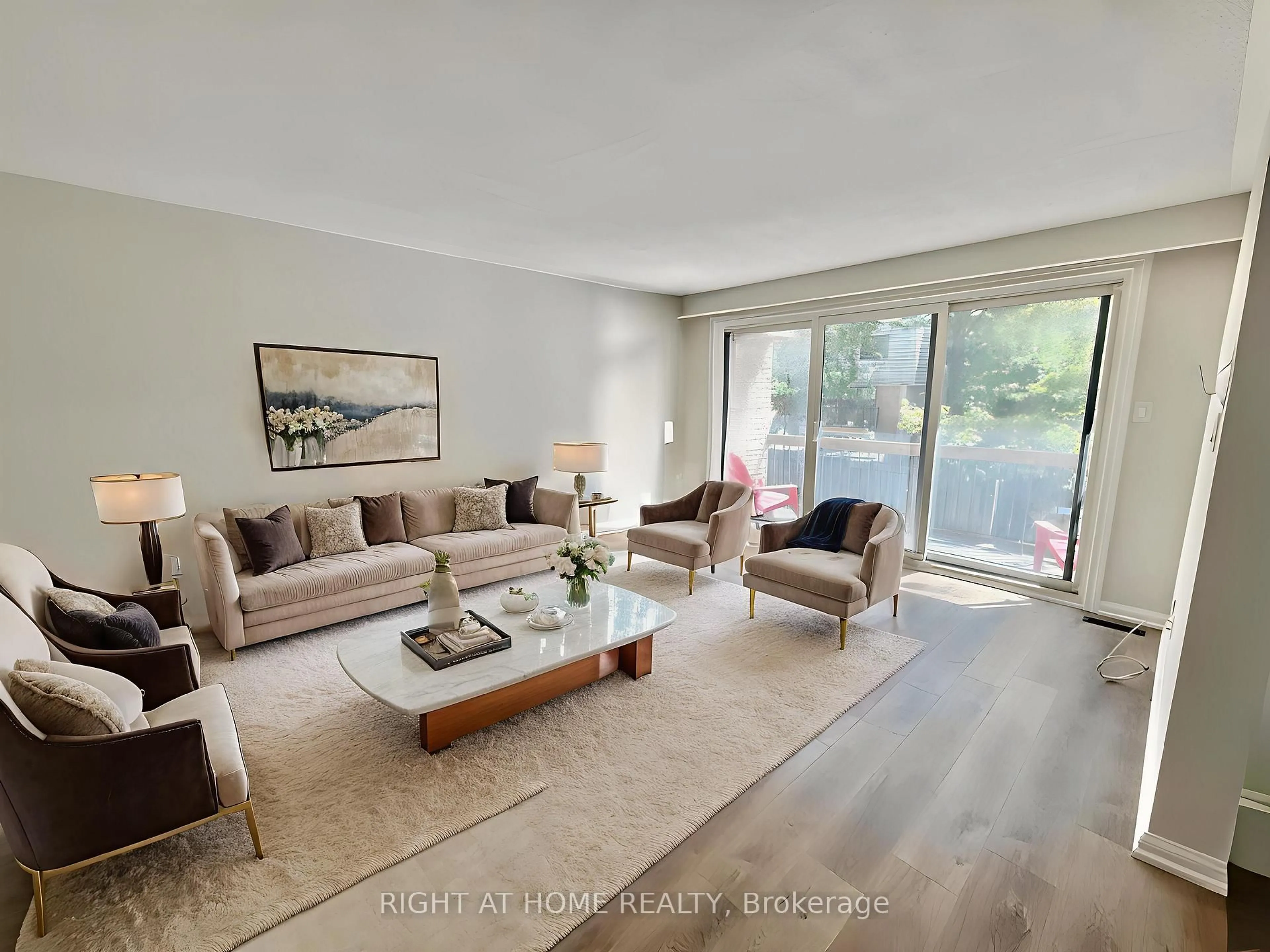 Living room with furniture, unknown for 2 Wooded Carse Way #13, Toronto Ontario M2R 3H7