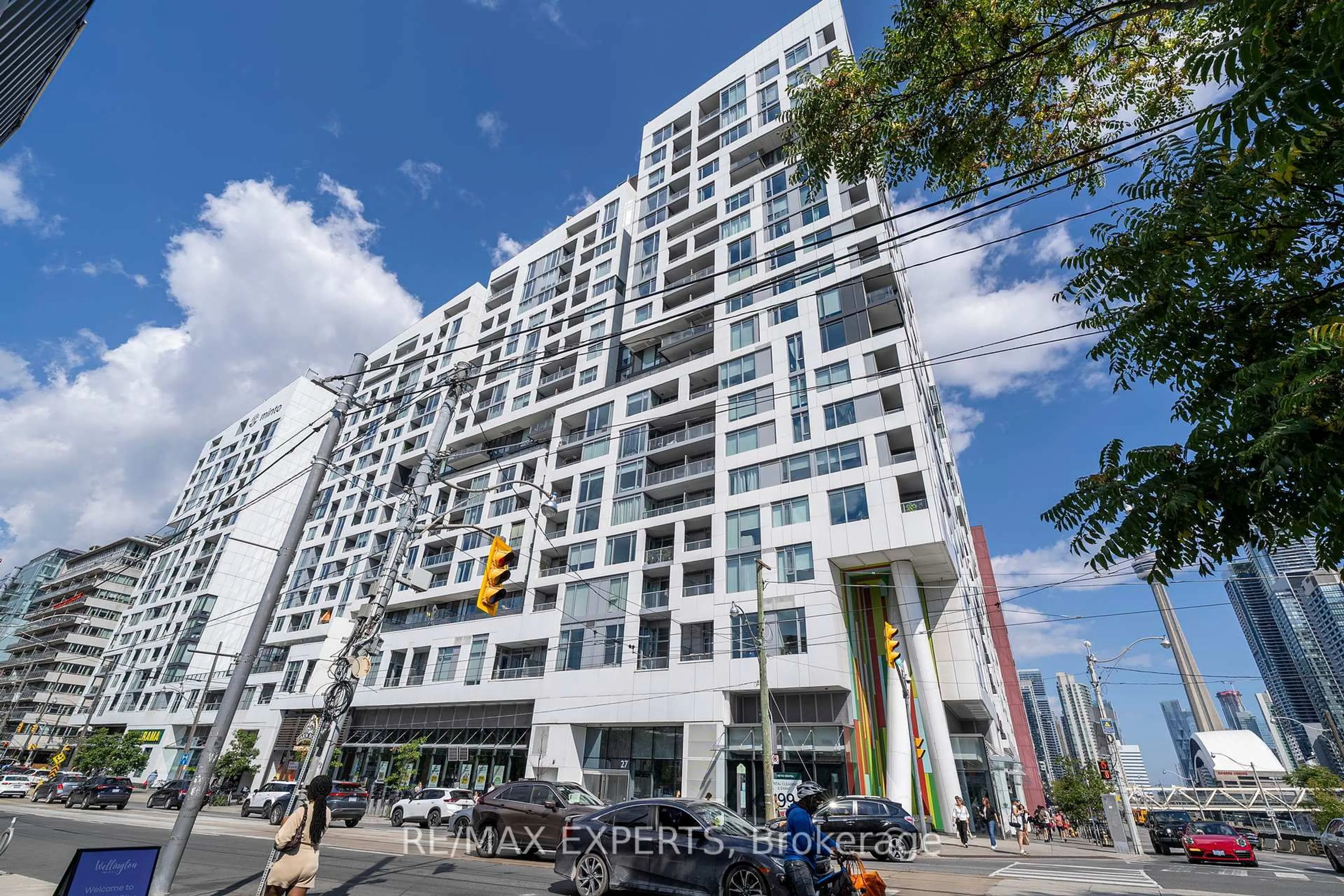 Unknown for 27 Bathurst St, Toronto Ontario M5V 0R1