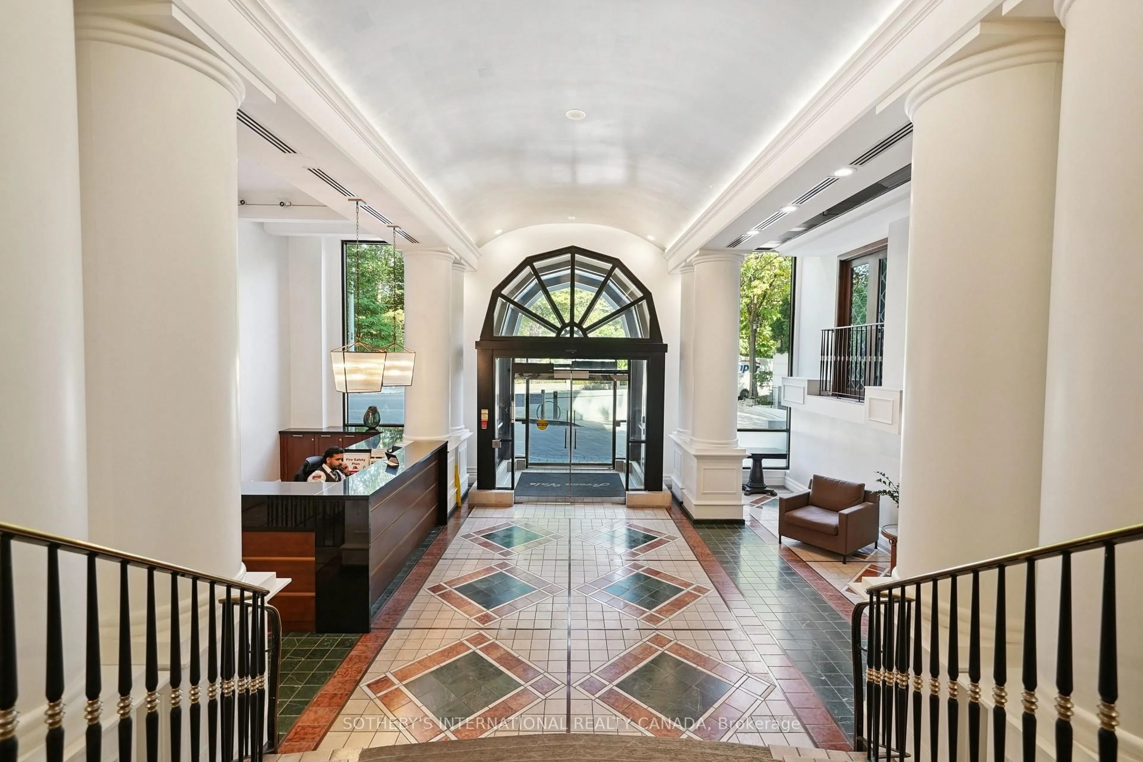 Lobby for 38 Avoca Ave #LPH08, Toronto Ontario M4T 2B9