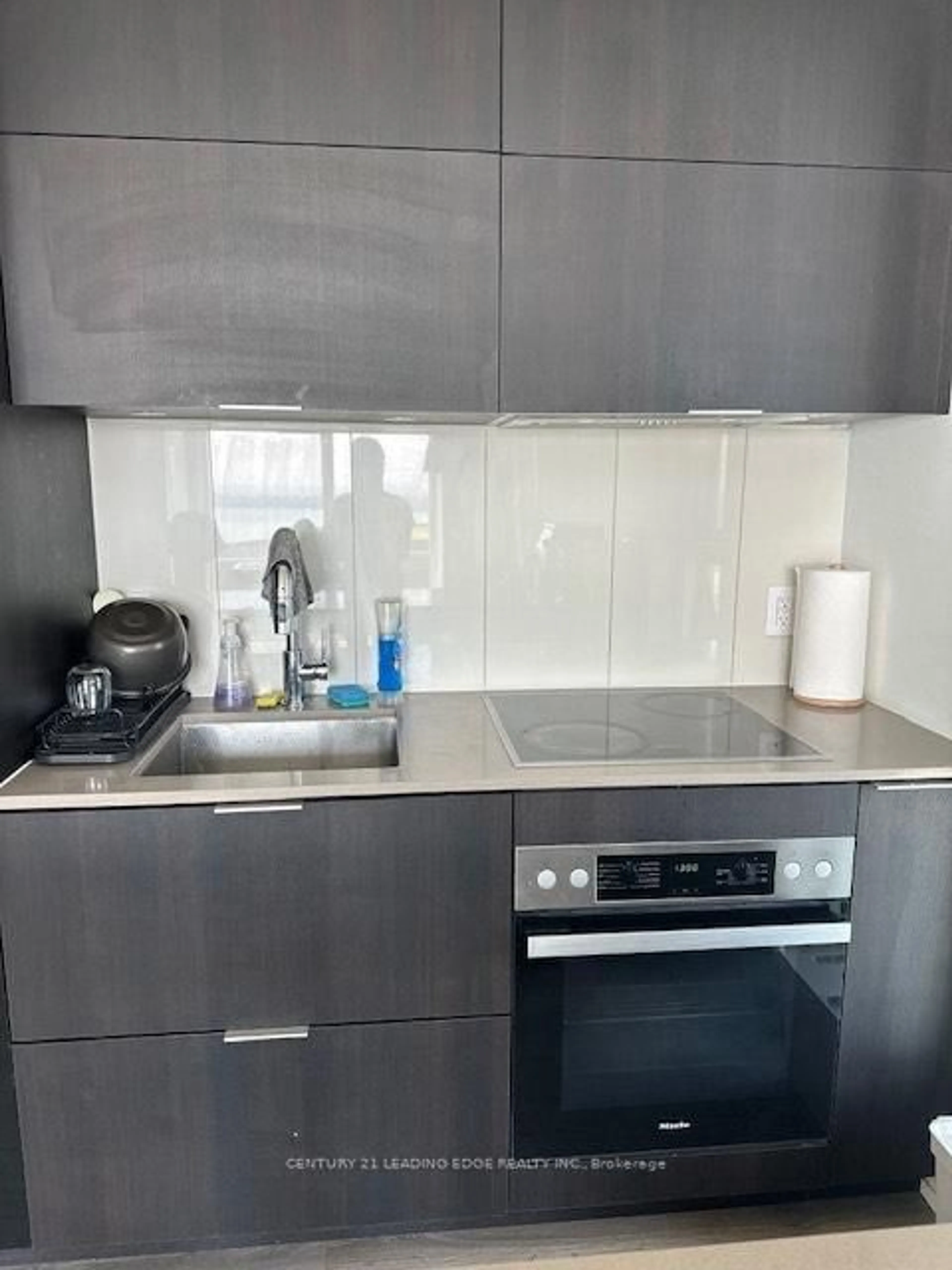 Standard kitchen, unknown for 15 Lower Jarvis St #1903, Toronto Ontario M5E 0C4
