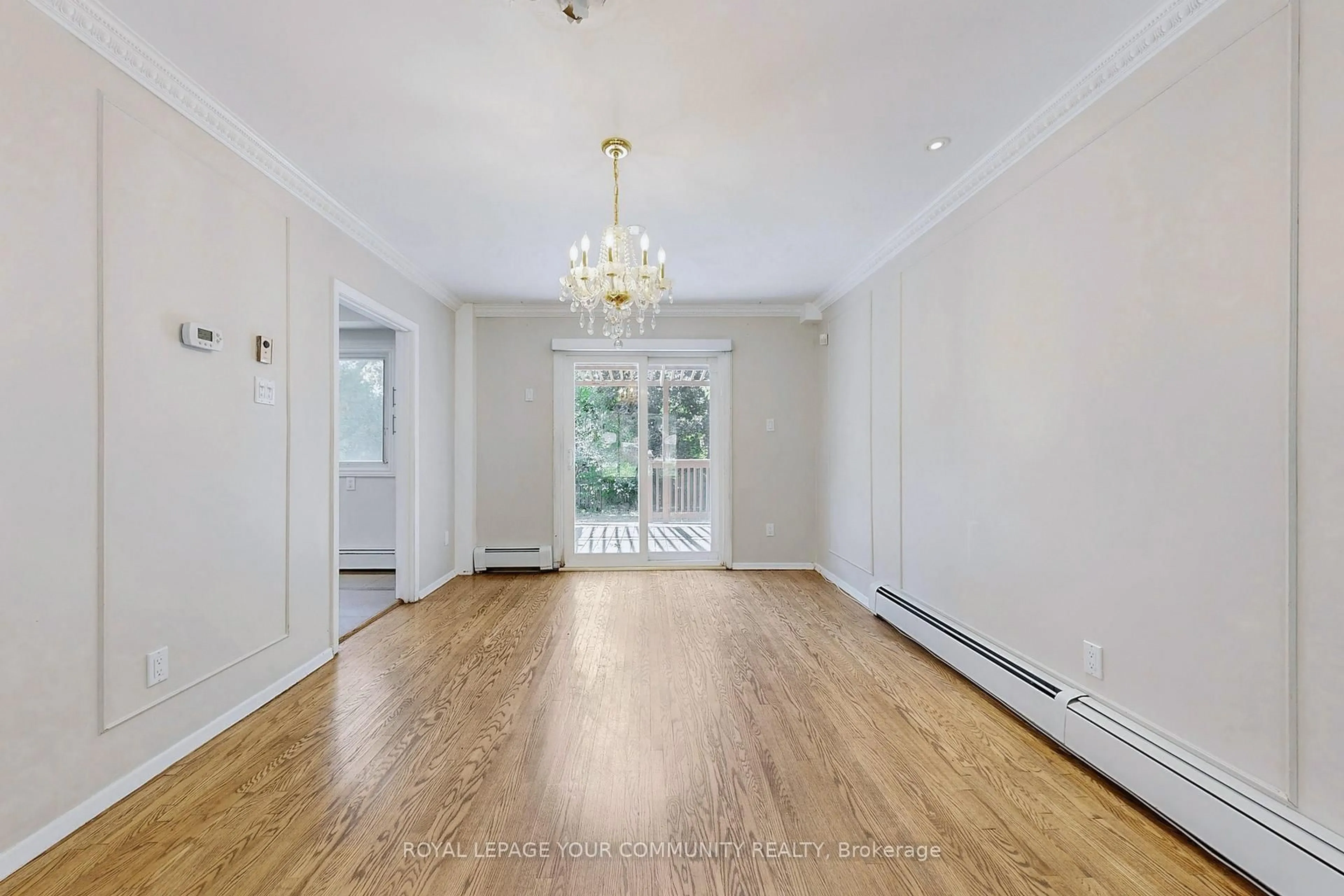 A pic of a room for 18 Myers Lane, Toronto Ontario M2H 1P8