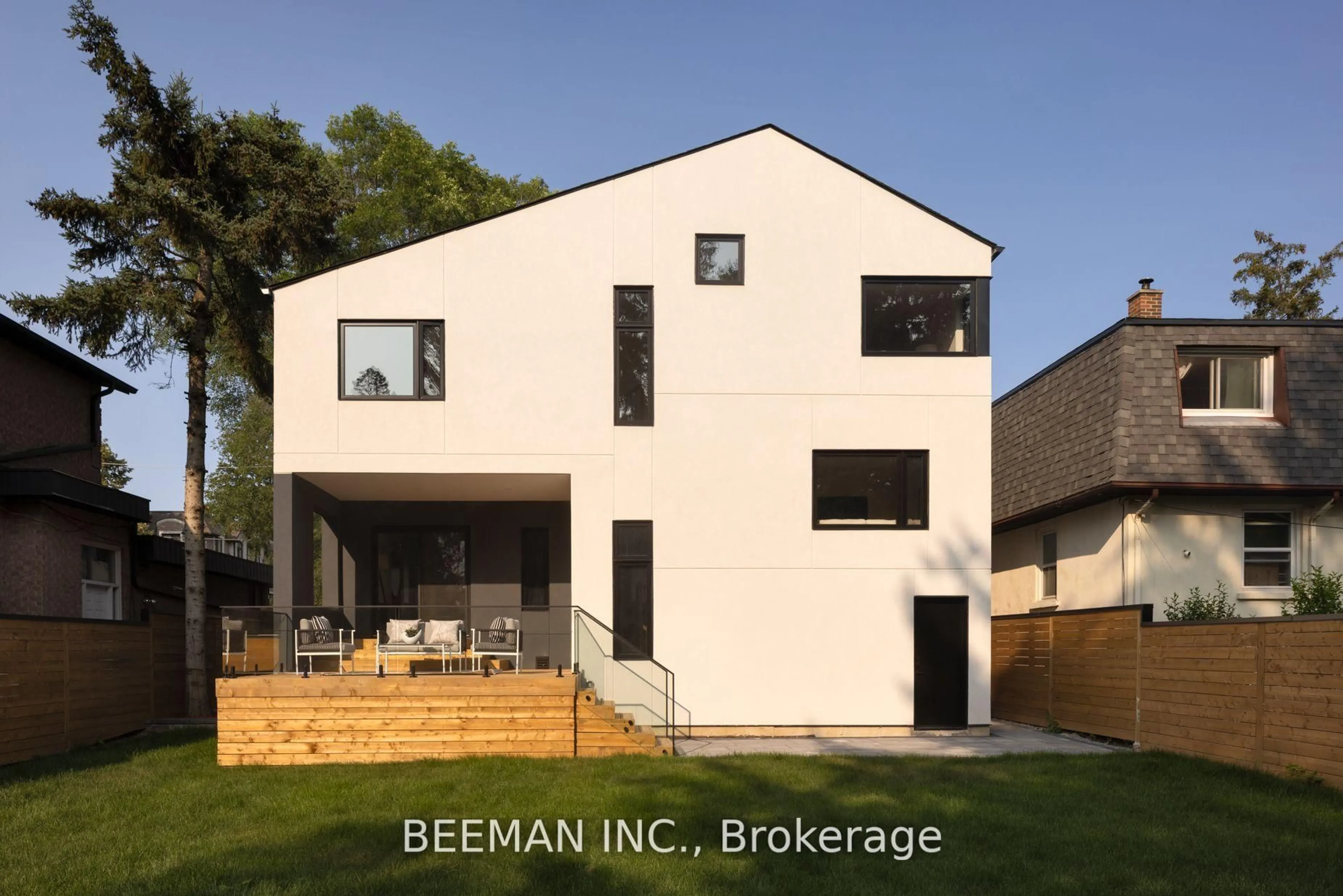 Home with brick exterior material, building for 188 Wilfred Ave, Toronto Ontario M2N 5C9