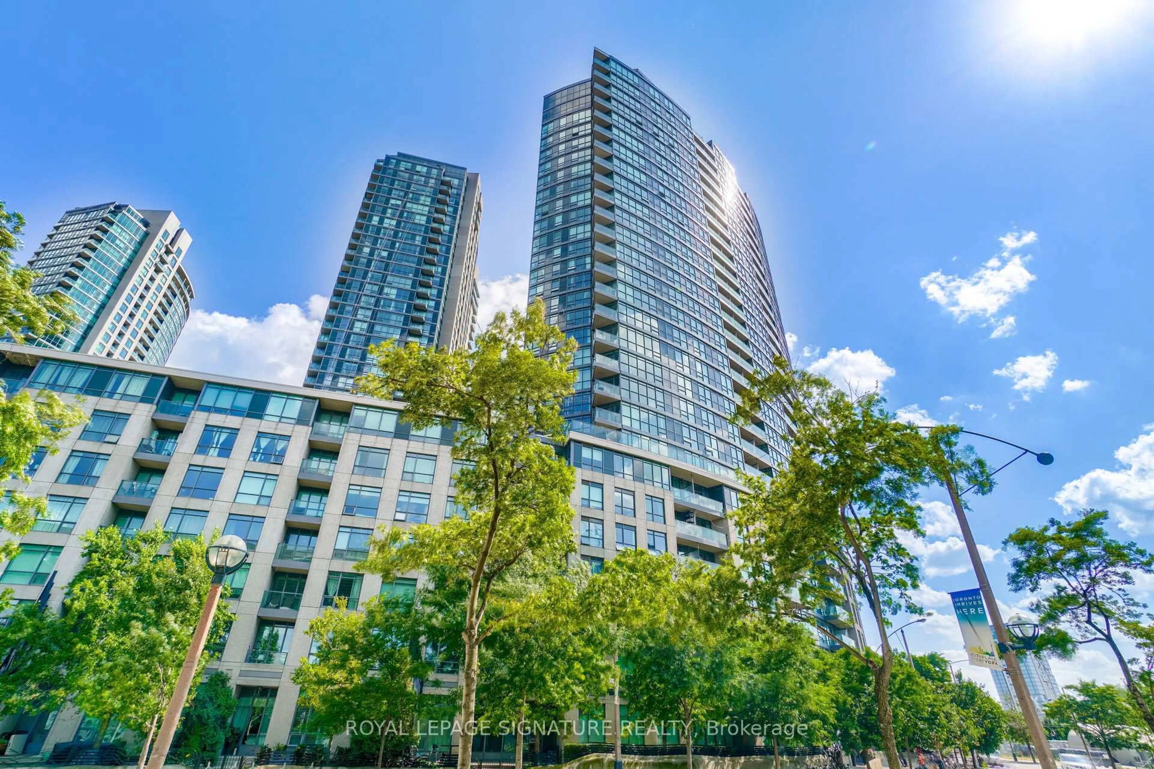 Unknown for 231 Fort York Blvd #729, Toronto Ontario M5V 1B2